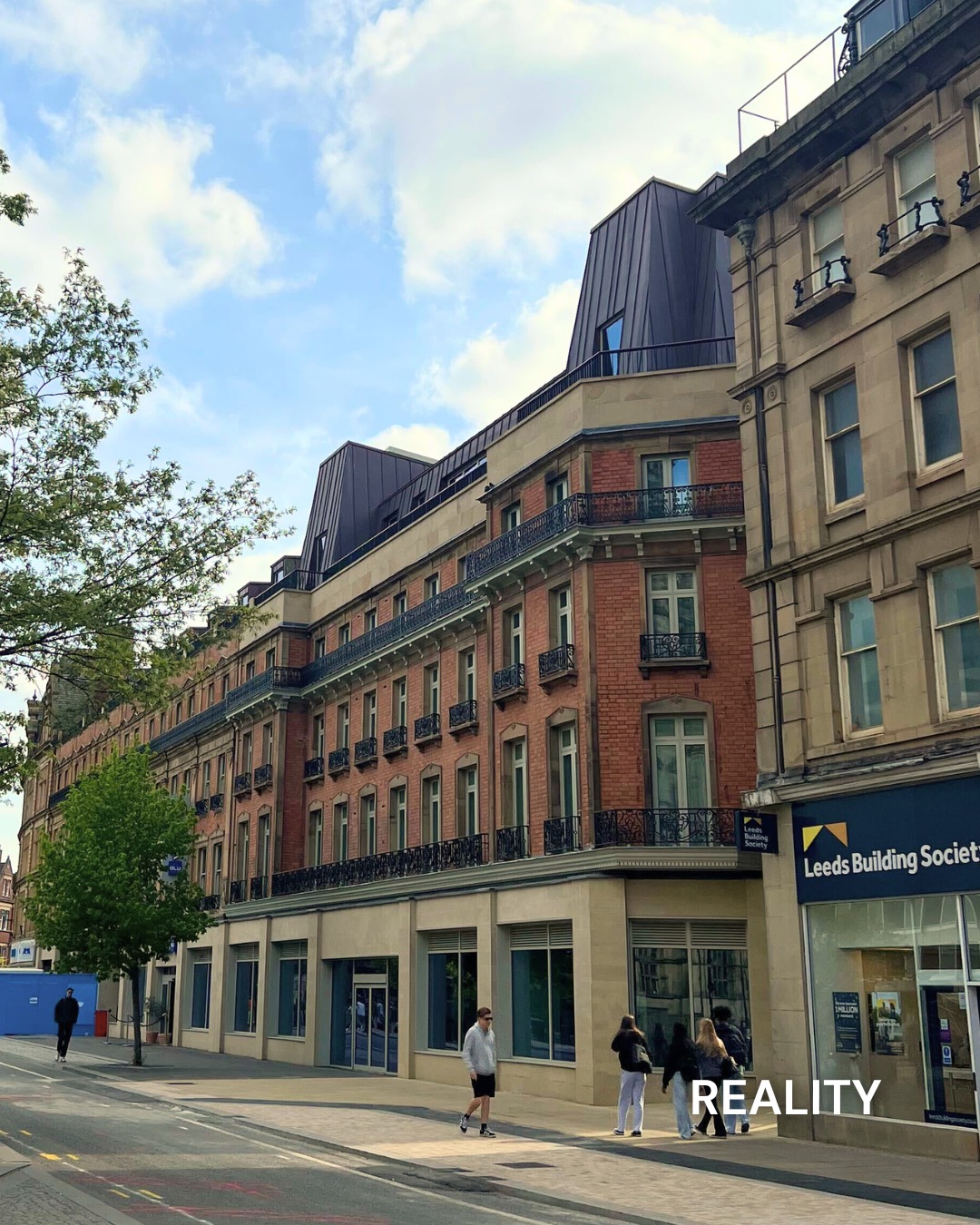 Concept vs reality 🔍
The Radisson Blu Hotel in Sheffield city centre has become among the best historic redevelopments in the city. The historic façade on Pinstone Street has been retained while a modern four-star hotel sits behind it welcoming visitors into the Heart of the City.
The vision was certainly brought to life.
@hlmarchitects @radissonblusheffield