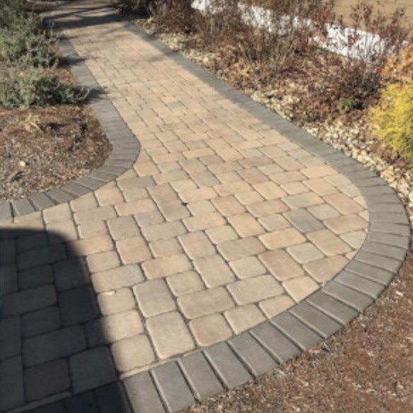 š£Customer: Can you build something like this?
ā
Norman's: Yes, we sure can!
We get photos like this all the time. At Norman's we are dedicated to high quality, longevity of your investment and the function of your build. Beware of a project advertised as quick and cheap.
This is an investment and YOUR hard earned šµmoneyšµ. We build the right way to ensure that you get the most out of your space. We stand by our work. Paver patios, paver walkways, retaining walls, decks and more! Call us today for your free consultation. 317.408.1687.
#normanoutdoors #pavers #outdoorliving #walkways #paverpatio #naturalstone