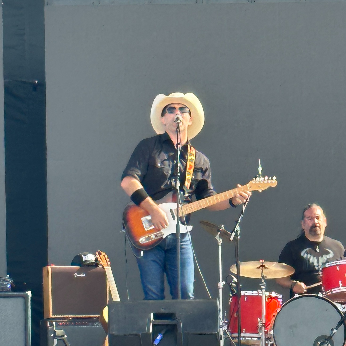 Throwback to an unforgettable night!
Before Ryan Neal takes the ice to sing the National Anthem this Saturday, let’s rewind to when Iris Drive had the incredible honor of opening for country legend Clint Black!
This weekend, Ryan brings that same energy to Game 2 of the Everett Silvertips’ first-round playoff series. Don’t miss it!
Iris Drive fans get exclusive discounted tickets! Get yours here: https://everettsilvertips.3dcartstores.com/IRIS-DRIVE-FANS-BR-EXCLUSIVE-DISCOUNT-BR-2025-PLAYOFFS-IN-EVERETT_p_2522.html
#IrisDrive #Throwback #RyanNeal #LiveMusic #EverettSilvertips #NationalAnthem #PlayoffHockey