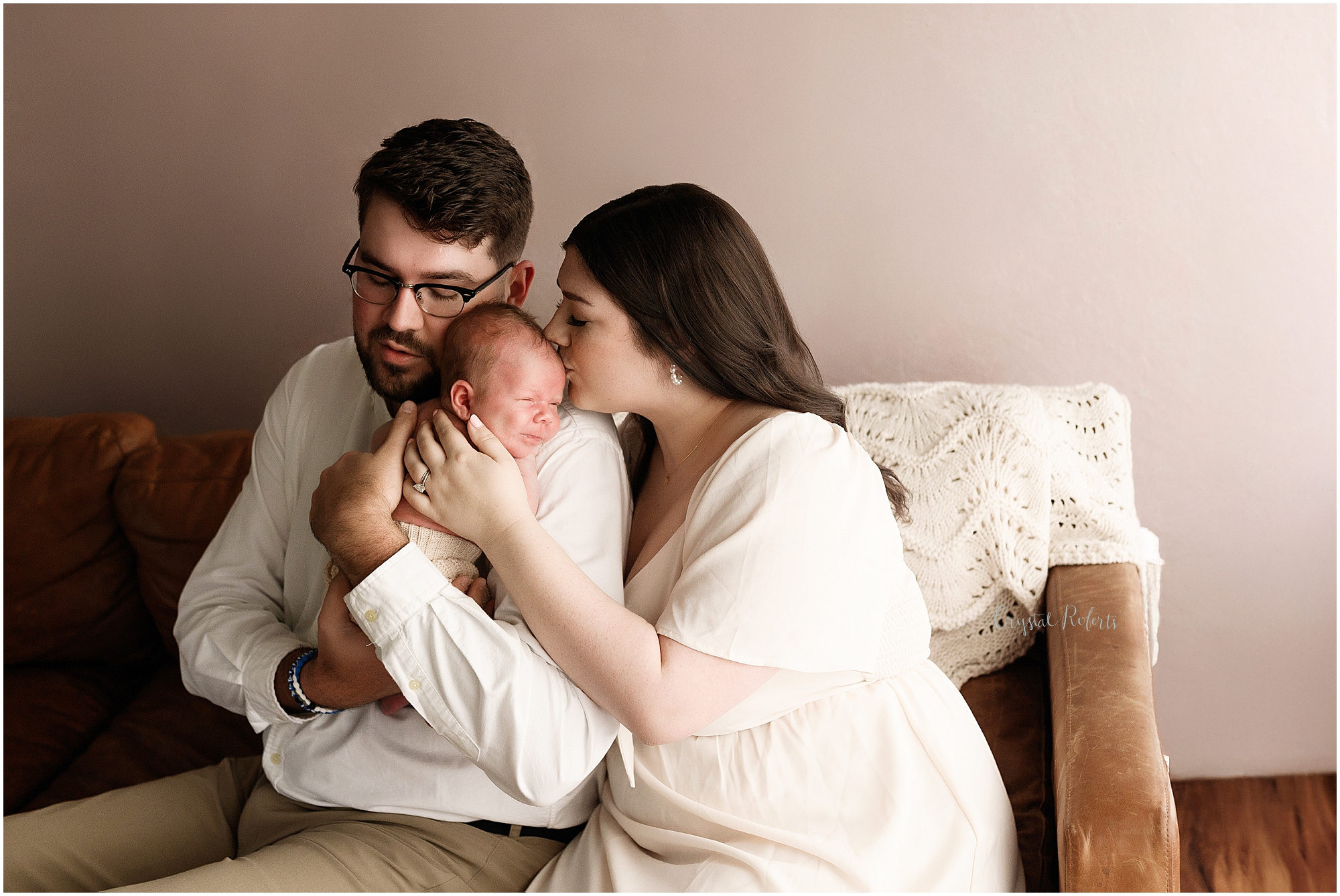 A new Monday, a fresh week — and this little guy’s tiny grin feels like the perfect way to start it. ✨
The school year is winding down, and summer is almost here — a great time to capture these simple, sweet moments before the seasons change.
My 45-minute sessions are just the right pace — relaxed, natural, and full of genuine connection.
Booking link below!
Book 45 minute newborn mini:
https://book.usesession.com/i/oggZc8uSEI/session-type/226652
Book 45 minute outdoor family mini: https://book.usesession.com/i/oggZc8uSEI/session-type/226720
#familyphotography #lifestylephotography #newbornphotography #simplemoments