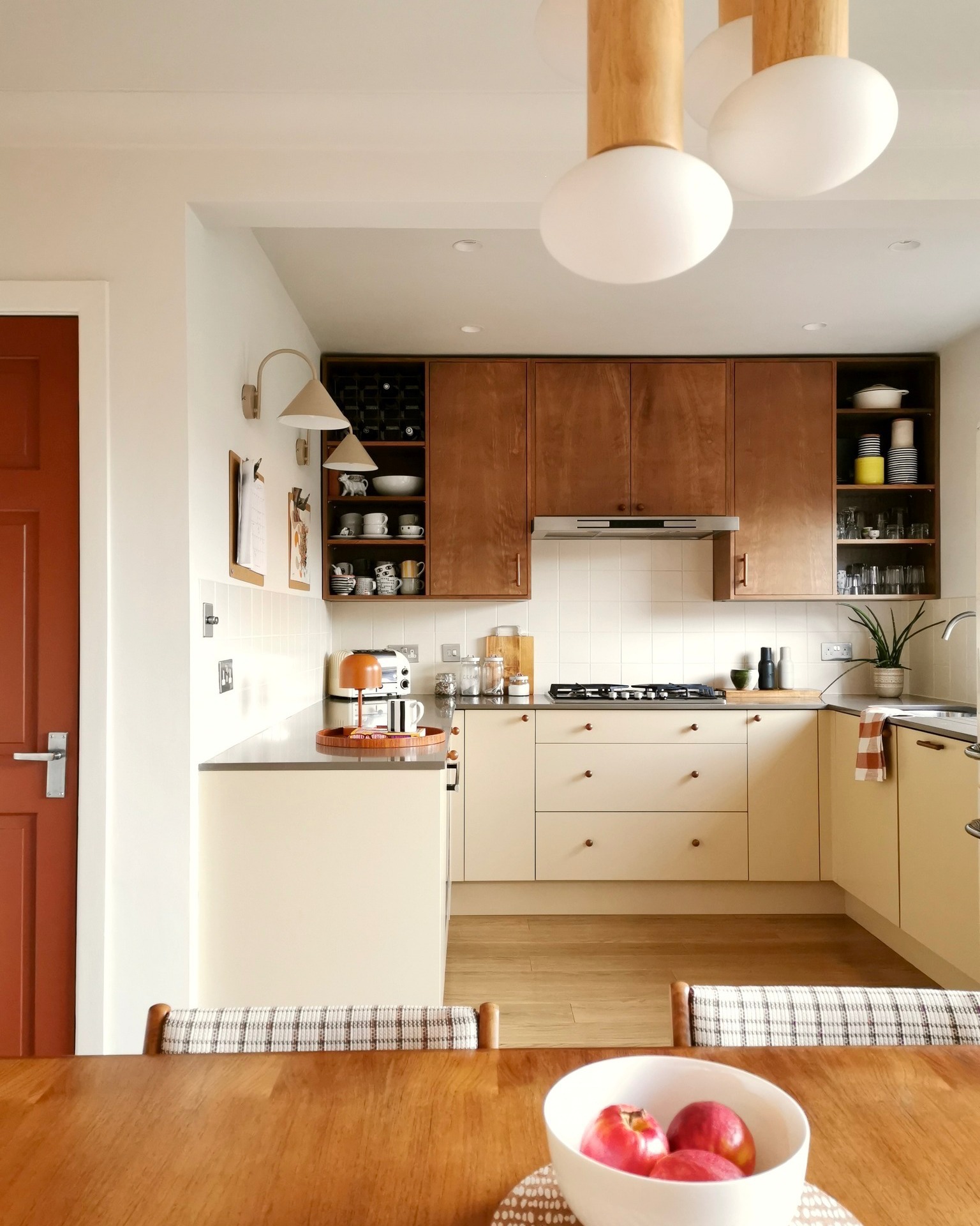 Hello everyone, how are you all doing this festive season? Did you get want you wanted from Santa?
I'm afraid I didn't get exactly what I wanted, which, to be fair, was an extension. So maybe asking for a bit much. I did however receive some very fancy new towels for our new bathroom (photos of that space coming soon).
Santa also brought me a little feature in @telegraph (thanks @olivialidbury) in an article all about "How to transform your home – without an expensive extension". What a coincidence!
When we moved here I desperately wanted an extension so we could have a larger kitchen plus the addition of a utility/cloakroom space. Alas, this was not to be. And certainly won't be possible now that building costs have almost tripled in the last five years.
Over the next few days, I'll be sharing some alternatives to extending. You don't always need more square footage - what you need is to be canny with the space, opt for bespoke joinery to maximise on storage but also be strict with what you keep and don't keep. (I can hear you rolling your eyes, Pete! Yes, I do need all 20 coats actually!)
Our kitchen is approx 2.7m x 2.5m and whilst I'd love another metre or two, we have managed to make this space work for us. Mainly by letting Pete cook everything so I don't "get in the way".
If you're interested in seeing more pics of our home and reading some top tips on how to make the most, I'll be posting some updates over the next few days....
In the meantime, I'll pop the link to the Telegraph article in my Stories so you can read all of the angry comments. Funny.
Oh and happy New Year's Eve, Eve everyone!