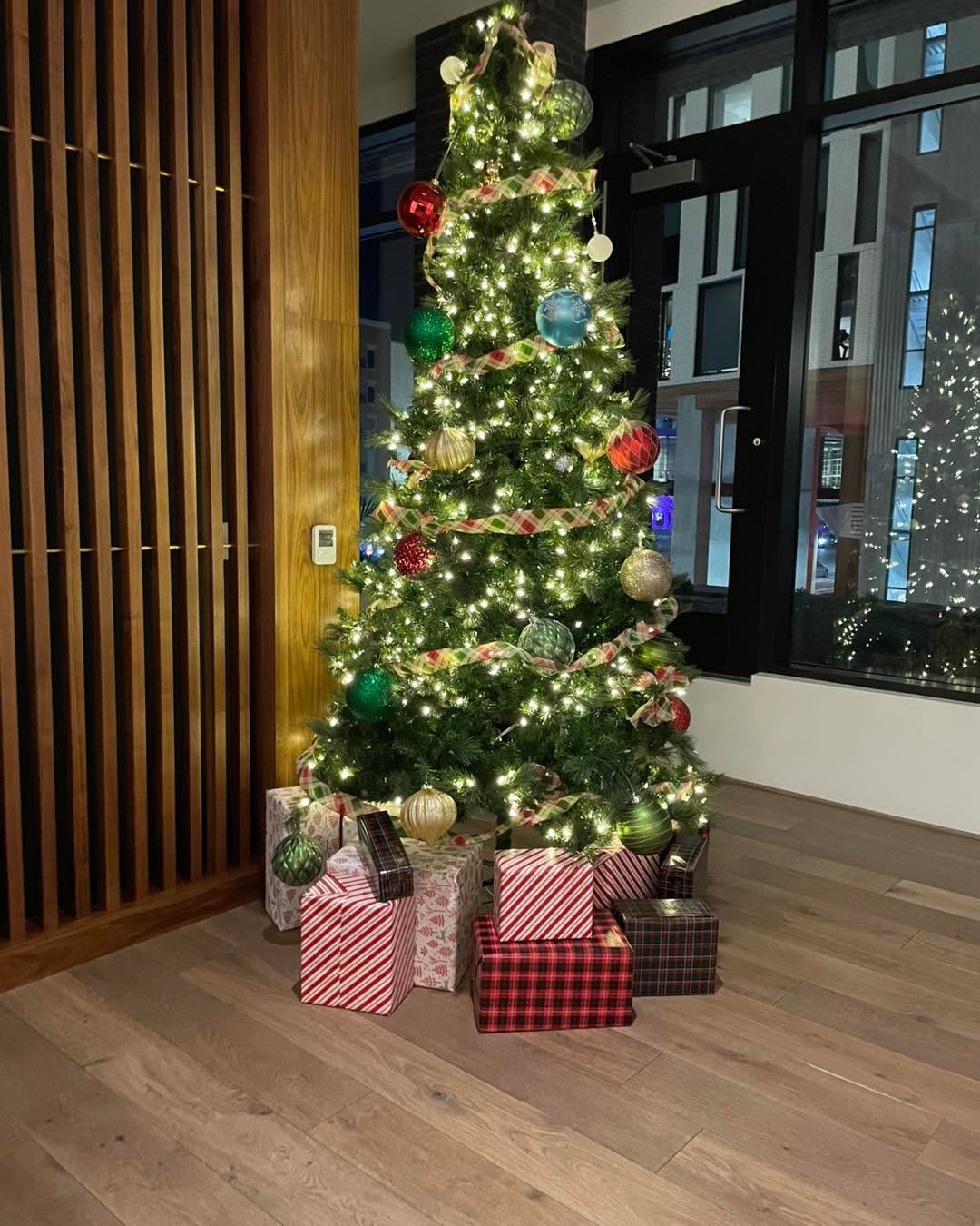 Happy Holidays and thanks rsntechnologies for inviting us to come help with your amazing company party this year!
www.northernutahphotobooths.com
____________________________________
#photobooth #nupb #northernutahphotobooth #wedding #party #corporateevents #custombuilt #followme #love #happy #photooftheday #photoboothforrent #photoboothforsale #instagood #cool #fun #bestoftheday #work #dance #photoboothlife #360booth #videobooth
#sweet16 #merrychristmas #holidayparty