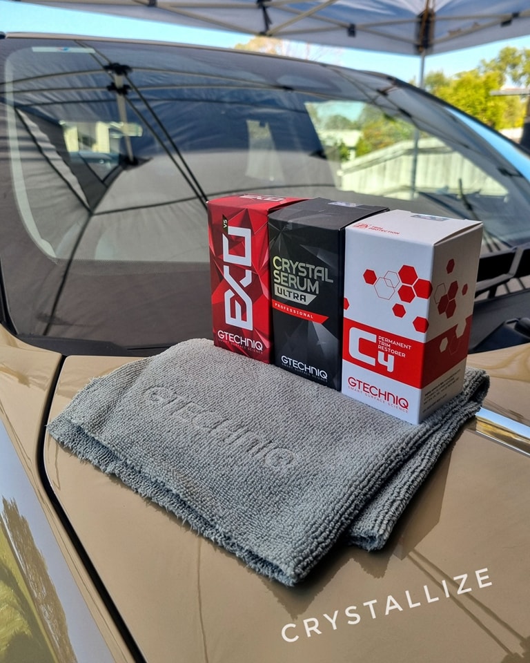 A long-time customer recently brought in her new Toyota Yaris Cross for a ceramic coating treatment. Although the color isn't my personal favorite, I approach all colors with the same level of care and attention.
This model has a significant amount of exterior plastic trim, which can fade quickly under the harsh Australian sun. To provide lasting protection, we applied Gtechniq's C4 to the trim, followed by a layer of Gtechniq Crystal Serum Ultra with Exo V5, commonly known as Crystal Serum Black.
Despite being brand new, the vehicle required extensive preparation due to numerous small water spots across the body and trim. After addressing these with a thorough cut and polish, it was ready for the protective coating.