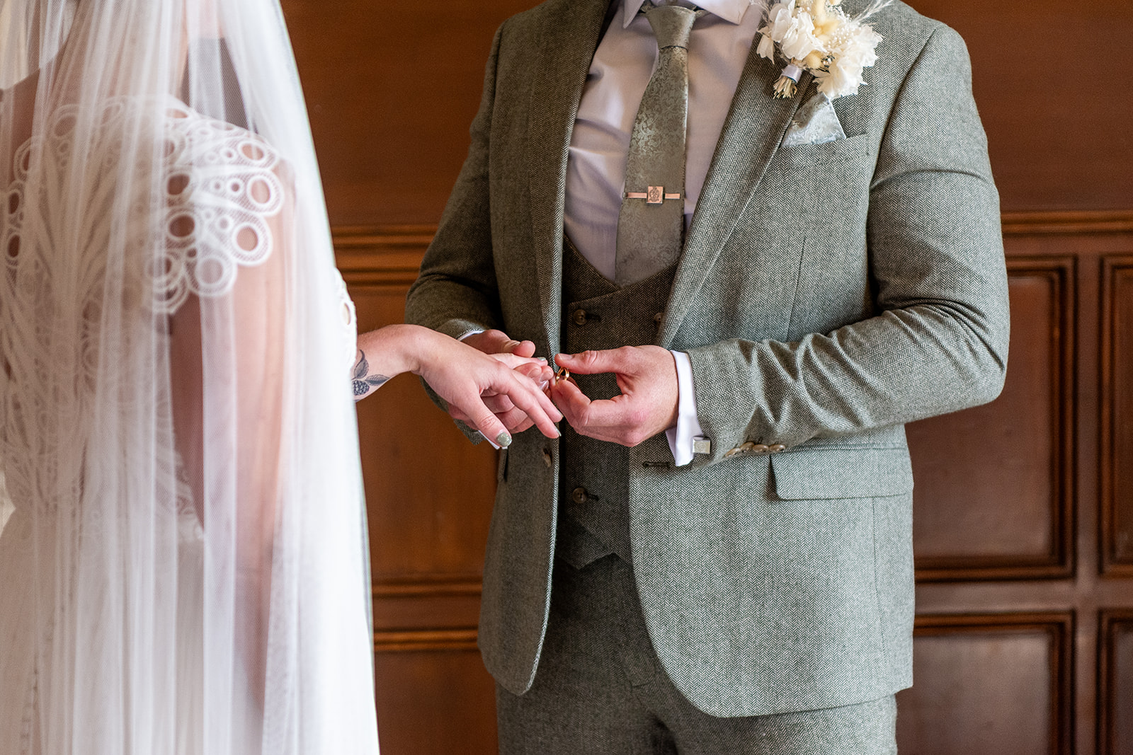 A Timeless Love: Kat & Sam's Wedding at Hampshire Register Office 🕊️
Take a glimpse into Kat and Sam's magical day at the Hampshire Register Office, nestled within the 19th-century buildings of Castle Hill, in the heart of Winchester. Their ceremony, surrounded by the historic charm of this beautiful venue, was nothing short of breathtaking.
From the exchange of vows to the tender moments shared between glances, it's clear these two share a deep love. The grace of the venue, with its timeless architecture, complemented their love story perfectly, creating a backdrop that felt as though it was plucked right out of a fairy tale.
Each image captured not just the beauty of their surroundings but the profound connection and emotion between Kat and Sam. It’s evident in every smile, every touch, and in the air around them - they were meant to be.
Join me in congratulating Kat and Sam on their union and wishing them a lifetime of beautiful moments, just like these.
@rattlerkat @sam_innes
Venue: Hampshire Register Office
Florist: @hiddenbotanics
Dress Boutique: @hannahelizabethbridal
Dress Designer: @catherine__deane
Hair & MUA: @loveherhairandmakeup
#KatAndSamWedding #HampshireRegisterOffice #WinchesterWedding #TrueLove #HistoricVenueLove