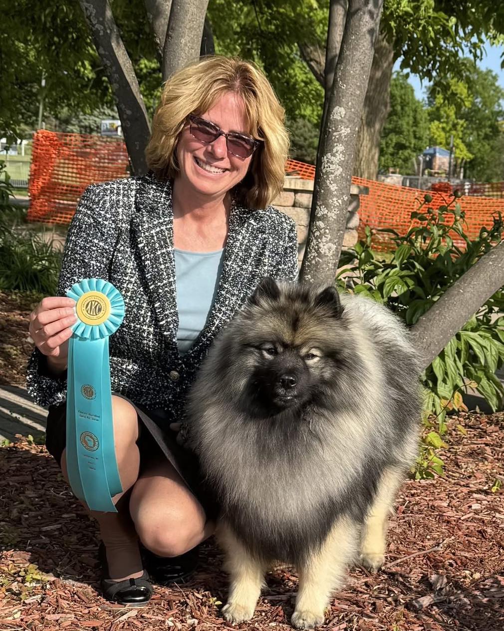 Huge congratulations to Pam Catalano and Dillon for her big OHBIS win yesterday at Jefferson!
Dillon is OHBIS UKC BIS IntCH BISSw Peregrine Green and Gold Trifecta RATS BCAT CGC TKA
Ruckus x Fable