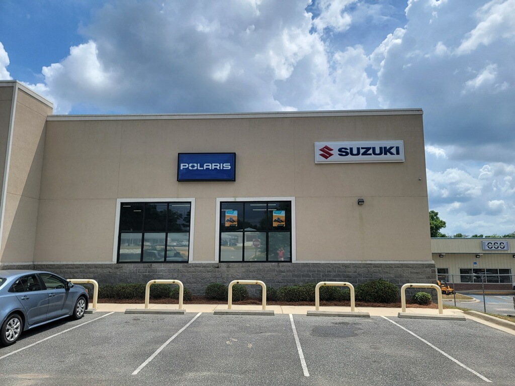 Halls Motorsports Emerald Coast
Crestview FL
LED SIgn
thanks again to our awesome crew for knocking out another project
if you need a hand with your sign project please give us a
text ( 850.398.1712 )
or an
email ( team850Signs@gmail.com )
#850Signs #HallsMotorsportsEmeraldCoast