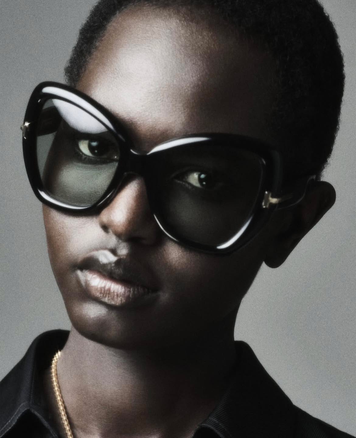 The new Tom Ford Spring 25 collection in store-now. Just STUNNING !
.
.
.
#tomfordocchialidasole #madeinitaly #otticabardellimilano #occhialidasole #occhialidasoleuomo #tomfordocchiali #occhialidadonna #otticomilano #occhialiuomo #tomford #otticamilano #occhialidonna #luxuryglasses #tomfordsunglasses #tomfordocchialidauomo #tomfordeyewear #occhialidasole😎 #occhialimoda #occhialisole #zeissvisionstore #occhialimilano #zeissvisioncenter #tomfordocchialidavista #otticabardelli