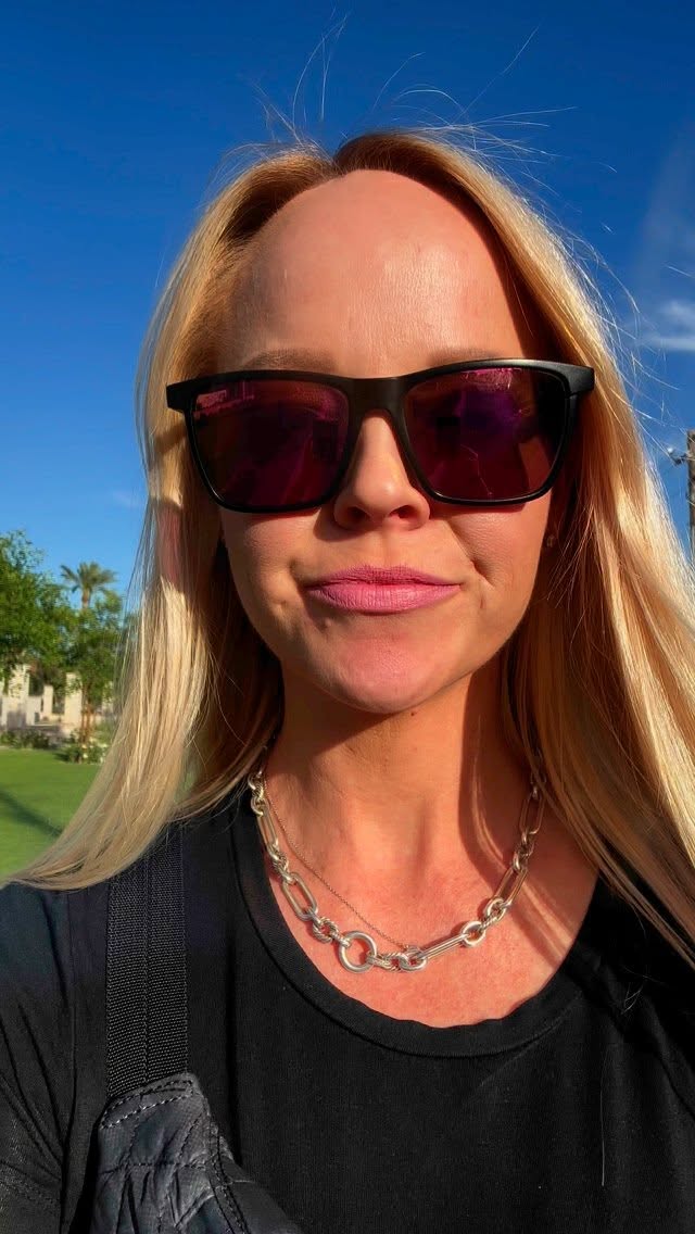 Always fun to tour a show-stopper! I’m constantly impressed by @aft_construction. This stunning property spans an entire city block and measures around 27k sq ft. To successfully execute projects of this magnitude, having the right team is crucial to handle the numerous details - and these guys deliver. As we expand our business to now offer construction, Brad’s podcast has been a valuable resource, offering insightful nuggets in our industry - follow these guys for inspiration & to see this home’s progress!