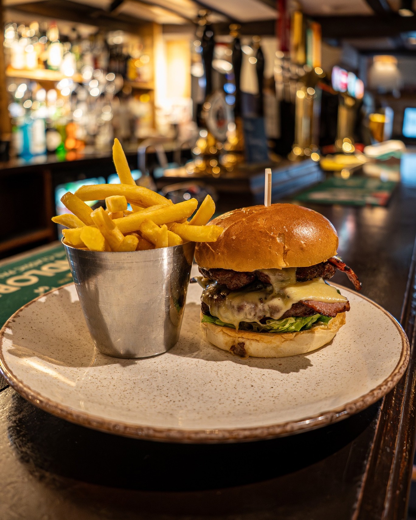 We’re back open today!
Midweek reset? Pop in for a relaxed evening of dinner and drinks. With great wines, local ales and a menu full of flavour, there’s no better place to unwind.
Book online at themalthousepub.co.uk
Or call us on 01794 337777