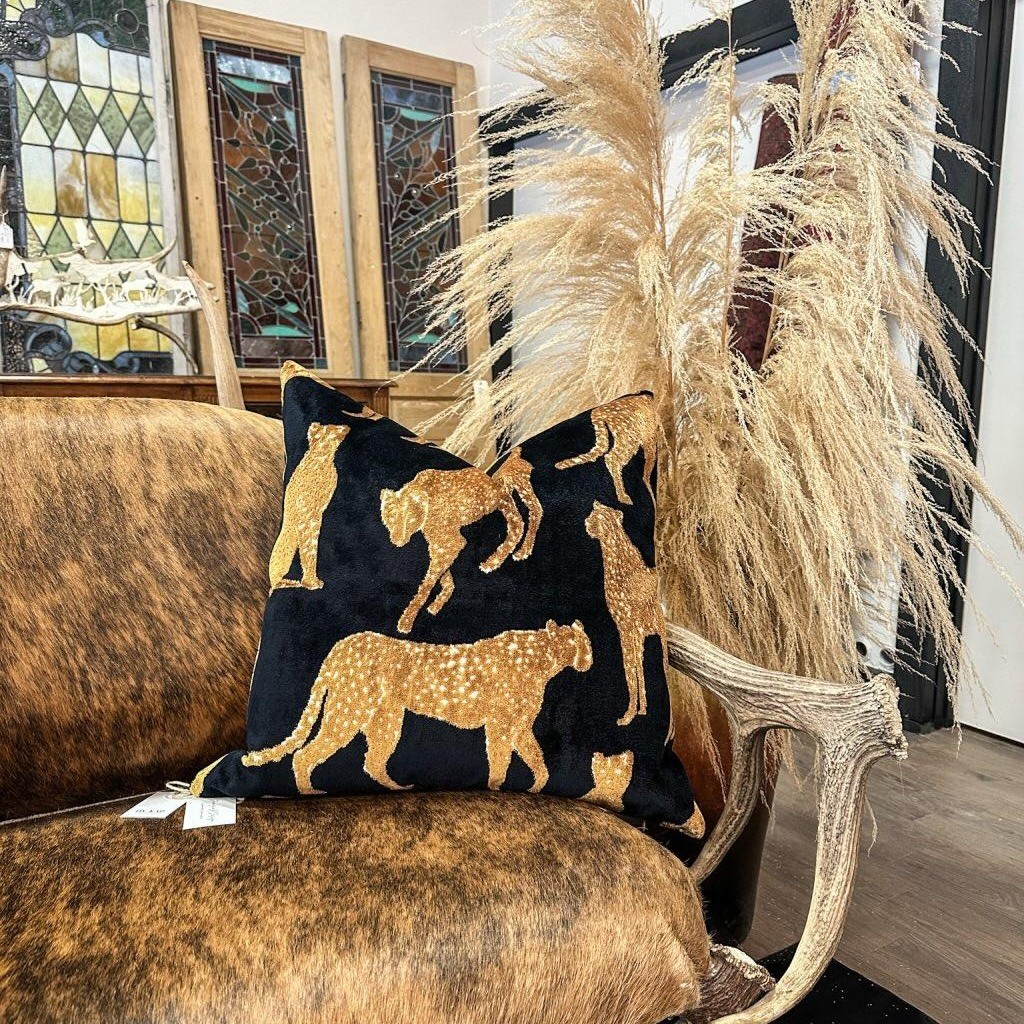 Color. Texture. Custom curations.
Come into our new studio located at 7975 Hwy 35, Bigfork to see how we can help bring your design to life.
#strongholddesign #interiordesign #interiordecor #customdesign #dvkap #bigforkmontana #flatheadlake #flatheadvalley #bigforkchamberofcommerce