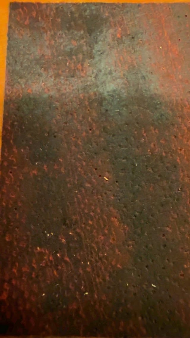 Played around with some new padauk and ambrosia maple I got and created this cutting board and coaster set. The contrast between the two woods is lovely with the red of the padauk and the natural contours of the ambrosia maple.
Selling this one of a kind set for only $75 on my site.
Cutting board dimension: 8” x 7” x 7/8”
Coaster dimension: 3 5/8” x 3 5/8” x 3/8”
#homadewoods #woodworking #smallbusiness #cuttingboards #cuttingboardsofinstagram