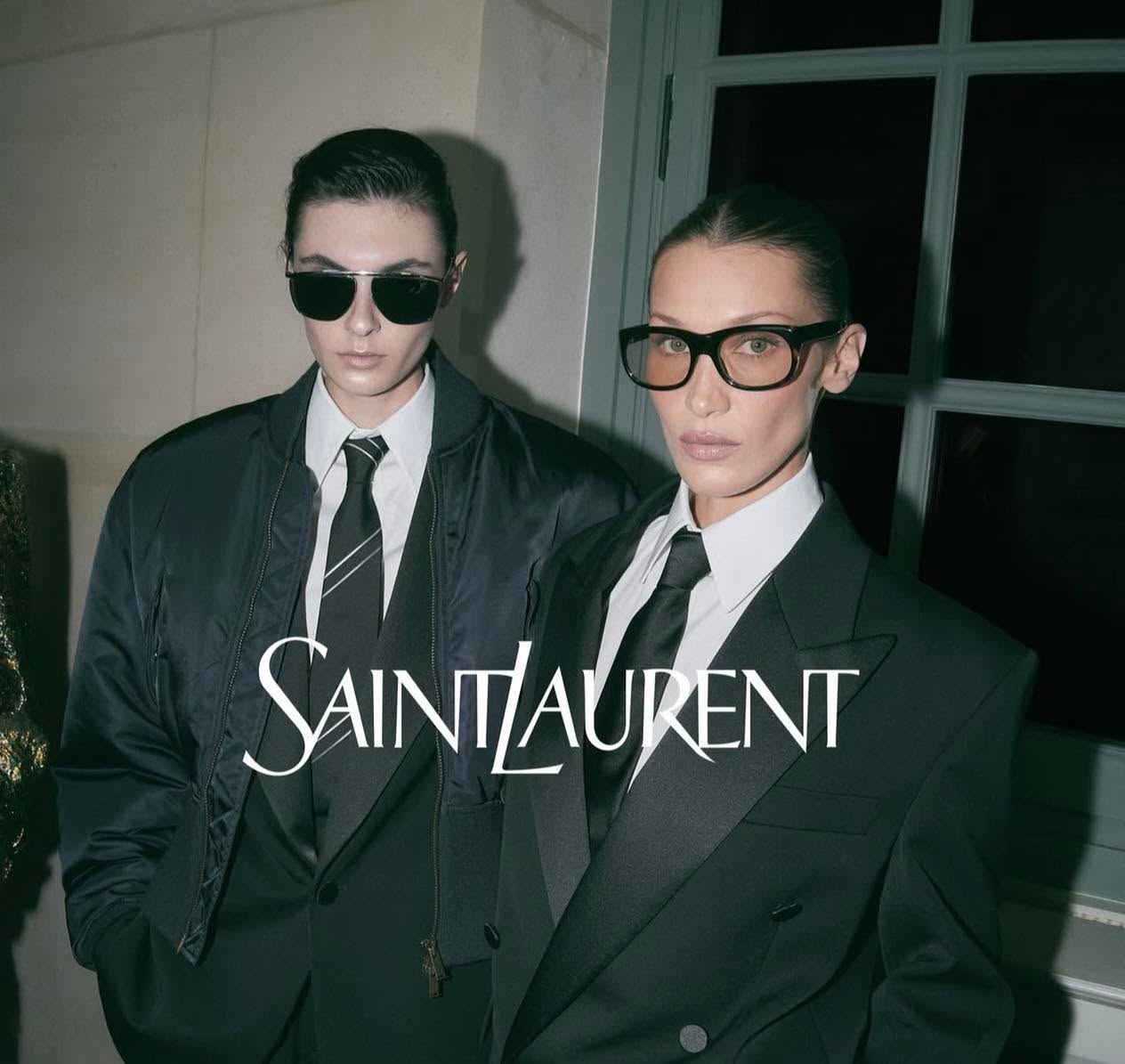 #SaintLaurent collection Women's Summer 25 Show by Anthony Vaccarello
Pic via: @saintlaurent
.
.
.
#madeinitaly #otticabardellimilano #occhialidasole #saintlaurenteyeglasses #occhialidasoleuomo #occhialidasoledonna #otticomilano #saintlaurenteyewear #ysl #saintlaurentsunglasses #saintlaurent #occhialiuomo #zeissvisionstoremilano #occhialivista #zeissstore #milano #otticamilano #occhialidonna #luxuryglasses #occhialimoda #occhialisole #zeissvisionstore #occhialimilano #zeissvisioncenter #occhialidimoda #saintlaurentocchiali #otticabardelli #occhialidavista #occhialisaintlaurent
