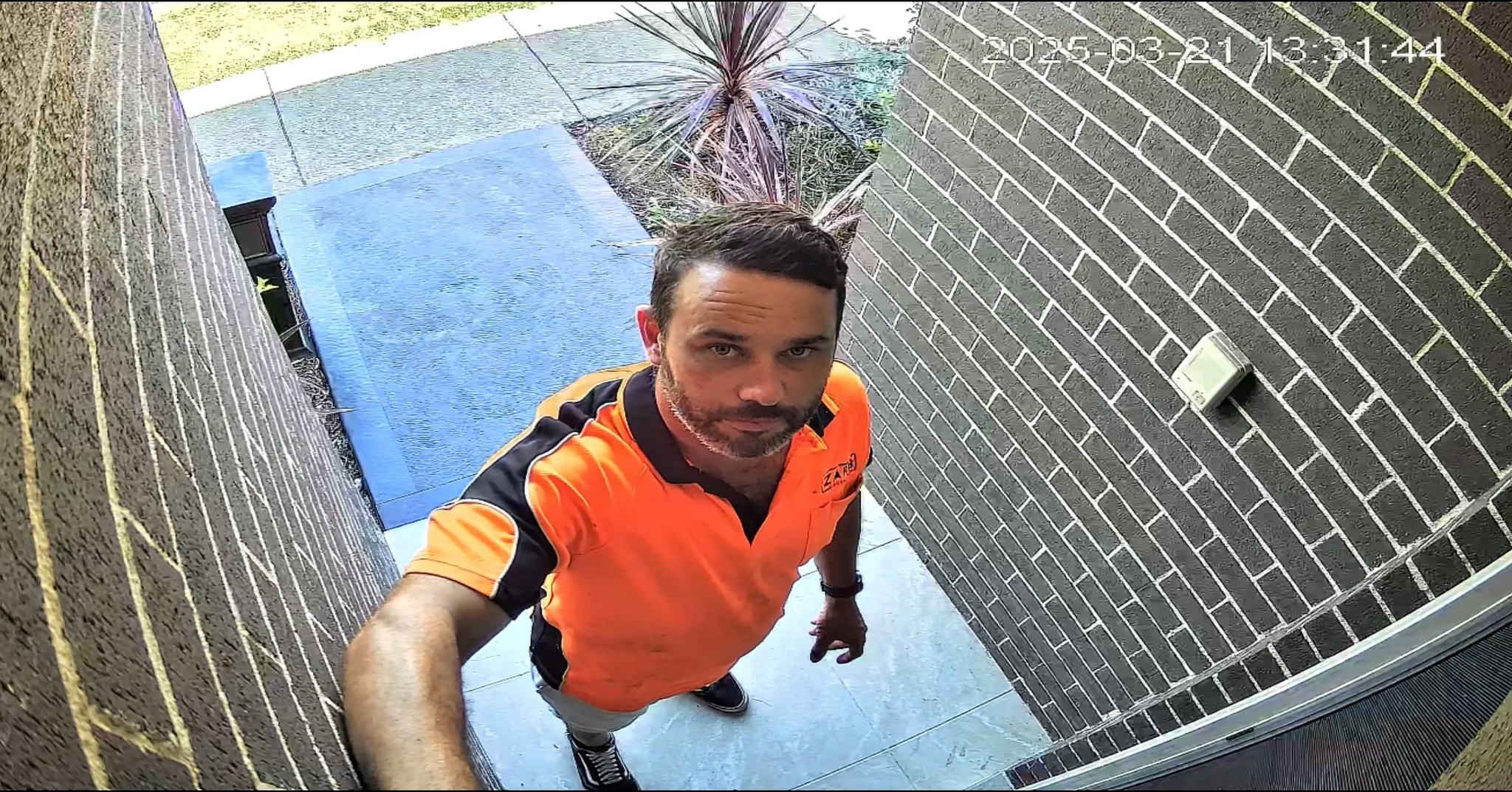 CCTV installation. It’s not just about installing the cameras — it’s about perfect placement for crystal-clear footage. 📸 Josh making final adjustments to make sure every angle is covered.
✅ Sharp positioning
✅ Ultra-clear video
✅ Peace of mind