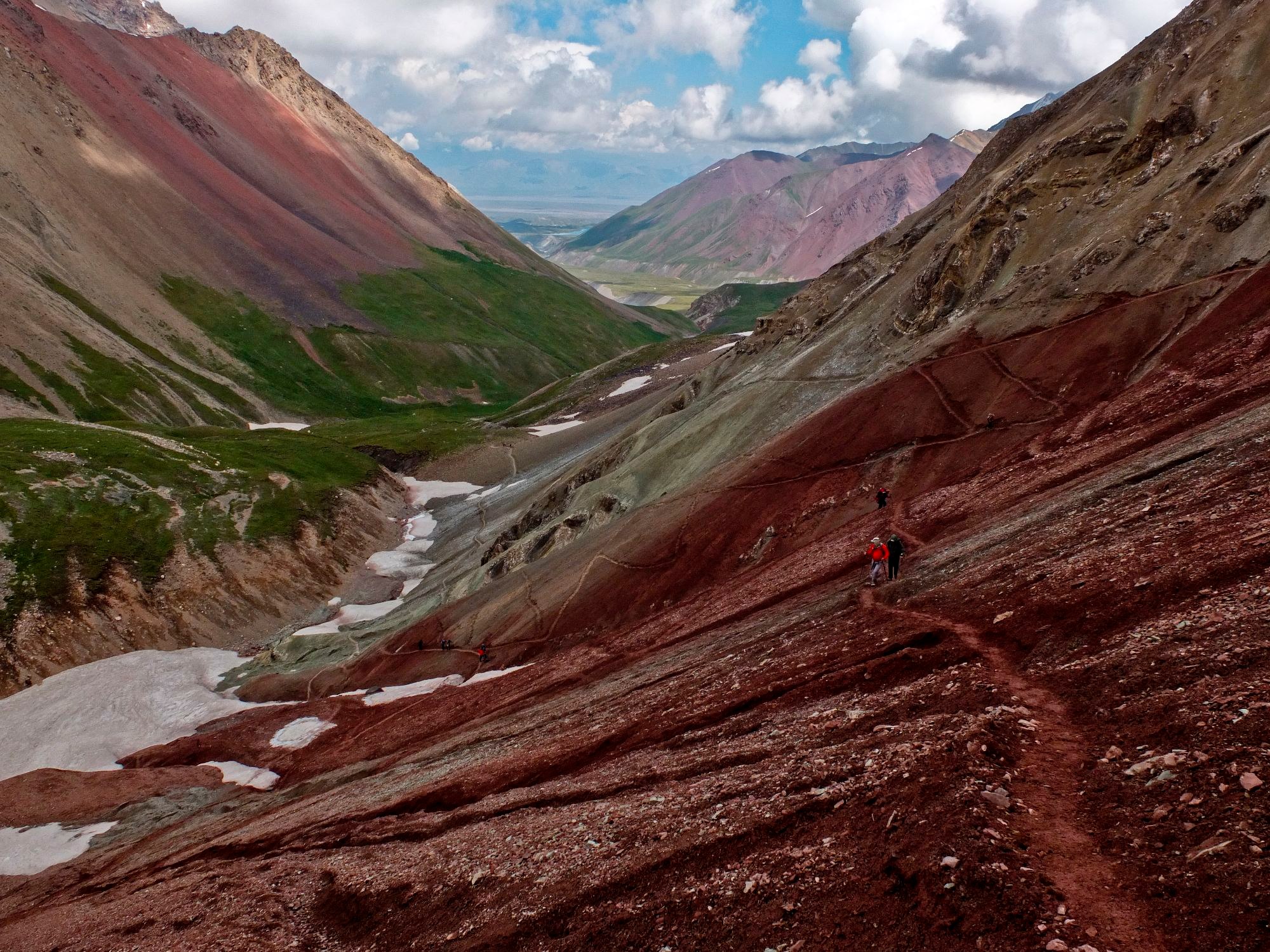 Planning a Trip to Kyrgyzstan? Don’t Forget to Get a Border Zone Permit!
Many popular routes pass through border zones that require a special permit for access. To avoid delays and unexpected surprises, make sure to take care of this in advance.
Arista Travel can quickly and conveniently arrange both regular and urgent permits for you. Just send the necessary information to our email, and we’ll handle the rest.
✅ No unnecessary paperwork
✅ Fast processing
✅ Support at every step
Travel without worries with Arista Travel!
📩 Contact us for more details.
#AristaTravelAsia #Kyrgyzstan #Adventure #TravelPhotography
