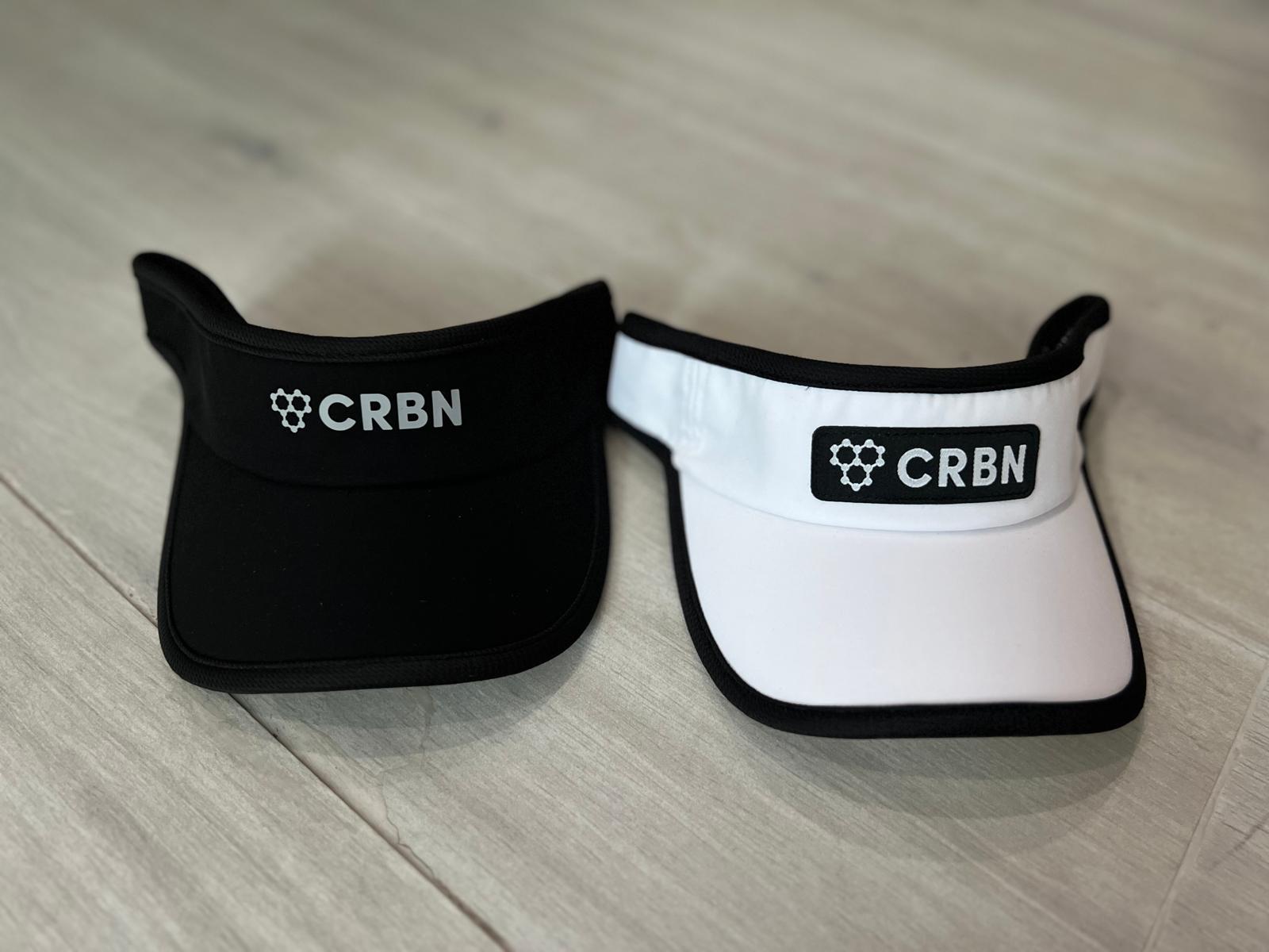 🧢🔥 Pa’ jugar bajo el sol sin perder el estilo.
Esta visera te mantiene fresquecito, seco y cómodo, sin peso y sin molestias.
Tan liviana que ni la sientes puesta. 💨😎
✔️ Forro que absorbe el sudor
✔️ Panel frontal acolchonadito
✔️ Cierre ajustable con velcro
🎯 Disponible en 👉 www.erniezonepickleball.com
#ErnieZone #PickleballPR #ViseraConFlow #VamosPaLaCancha #PickleballPuertoRico