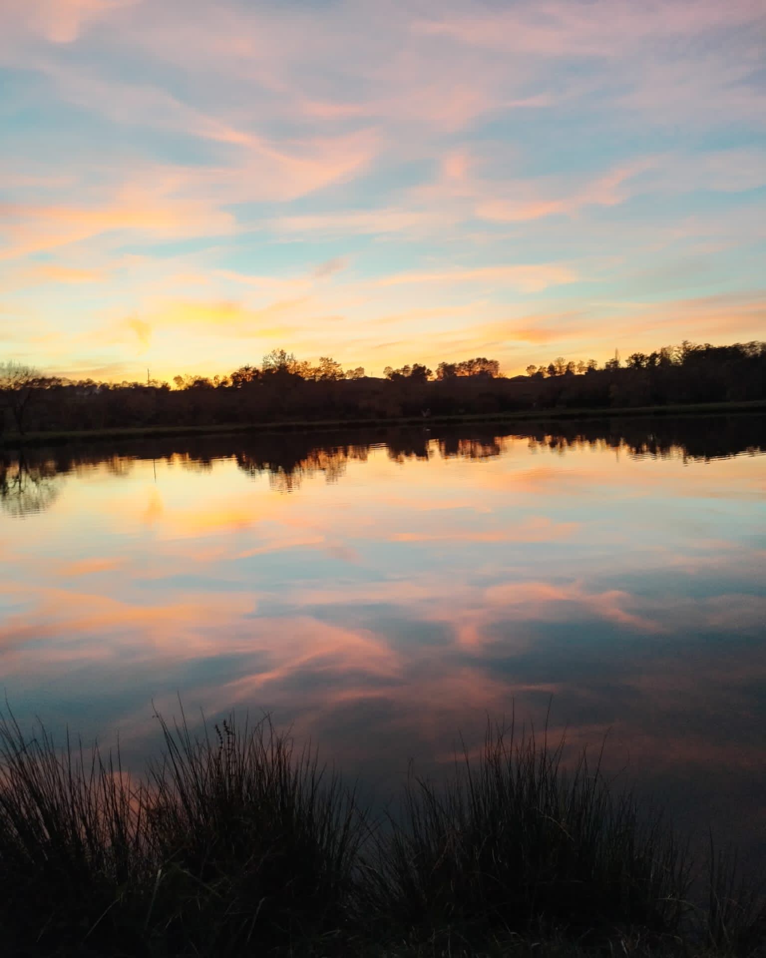 Et vous ? Vous faites quoi pour les vacances ?
L'été est arrivé chez @guestandhouse et les vacances approchent à grands pas ! Profitez de la saison ensoleillée dans nos chambres d'hÎtes toutes plus magnifiques et accueillantes les unes que les autres. Que vous souhaitiez vous détendre au bord d'une piscine, déguster des produits locaux ou explorer les merveilles environnantes, chaque journée promet des moments magiques. Venez découvrir un été rempli de chaleur, de détente et de découvertes.
Réservez dÚs maintenant et vivez des vacances inoubliables. https://www.guestandhouse.com
.
.
.
#GuestAndHouse #vacancesdete #vacances2024 #vacancesestivales #chambresdhotes #detenteausoleil #ĂvasionEstivale #guesthouse #Ă©tĂ© #LuxuryBnB