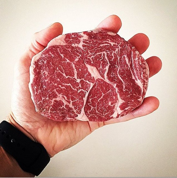 Holding onto some serious flavor with this Victoria Black Angus MB4 beef! Who's ready for a delicious cookout? 😋🥩 #BeefItUp #BBQSeason #Yum #melbournechef #australianbeef #butchershop