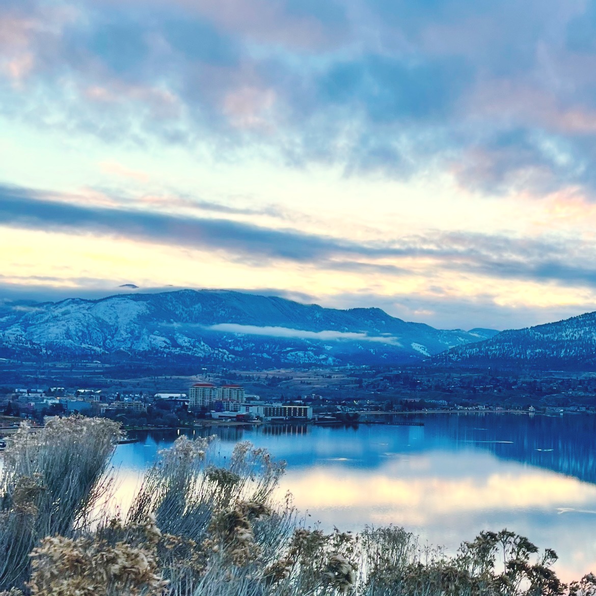A beautiful start to 2025 & we are looking forward to another productive year 🔨#buildingbeautiful