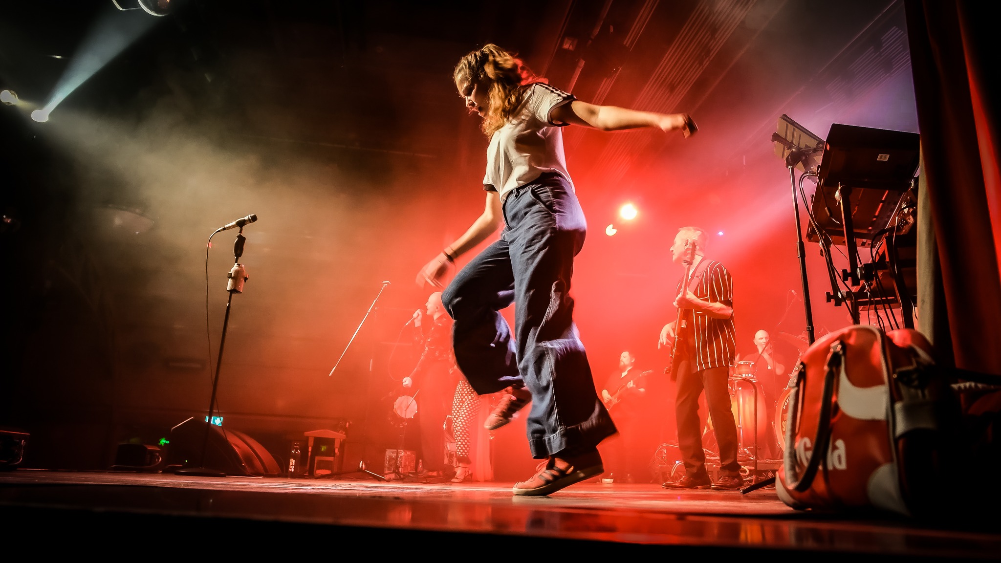 We’re bringing the Northern Soul energy to @tamworth_assemblyrooms on 23rd May, and YES... there’s a WOODEN DANCEFLOOR! 👞✨
You know what that means…This one’s made for the dancers. 🌀
Bring your best moves — we’ll bring the beat!
🎟️ Tickets still available:
https://www.tamworthassemblyrooms.co.uk/bookings/webevent/northernsoul25
#NorthernSoul #SoulDancersUnite #TamworthSoulNight #WoodenDancefloor #TheSignaturesLive