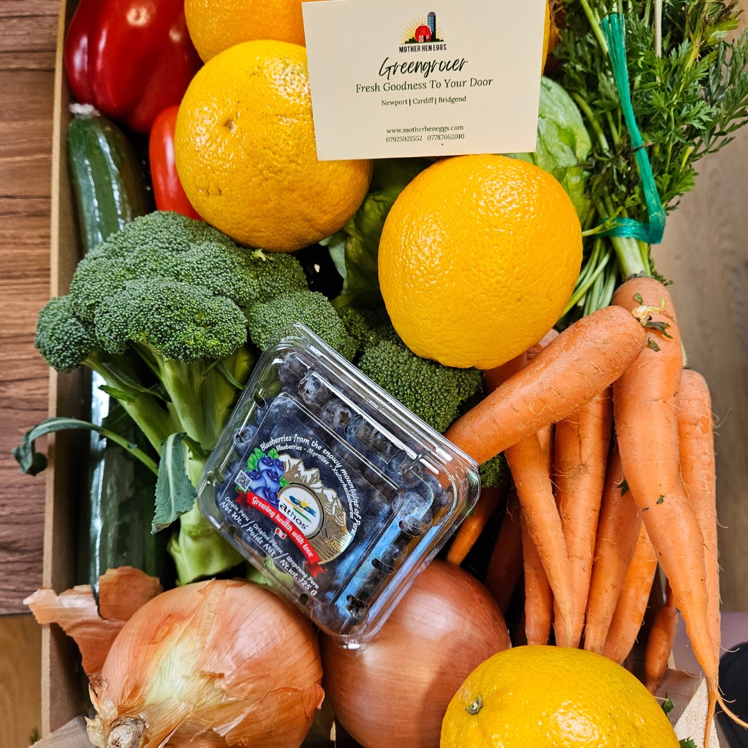 Struggling to eat fresh, healthy meals when life gets busy? That’s why we created our best-selling Mixed Box, a simple, reliable way to make sure your fridge is always filled with fresh, seasonal fruit, veg, and 30 golden-yolked free-range eggs 🥦🍎🥚
Here’s what you get:
✔️ A handpicked mix of fresh vegetables, crisp salad, and seasonal fruit
✔️ 30 just-laid free-range eggs, perfect for everything from breakfast to baking
✔️ FREE delivery straight to your door—no supermarket stress
Medium Box – £27.99 (15 items + 30 eggs)
Large Box – £37.99 (20 items + 30 eggs)
Whether you’re cooking for the family, meal prepping, or just want to eat well without the hassle, this box makes healthy eating effortless.
Skip the shops. Stock your kitchen. Feel good about what you eat. Order once, or subscribe and stay topped up with weekly, fortnightly or monthly deliveries 🚚