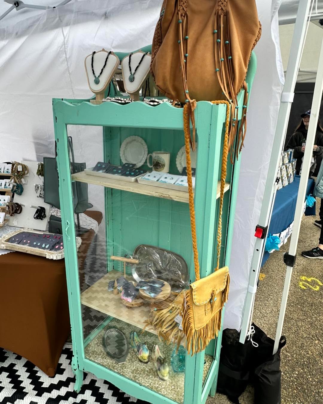 🌵✨ Every piece has a story—let’s write yours together! ✨🌵
When you shop local, you’re not just picking out jewelry—you’re creating memories, supporting dreams, and sparking meaningful connections that shimmer brighter than stars. 🌌💫
Catch us every Saturday at the Red Deer Farmers Market, tucked inside the Kennedy Leatherworks booth. Discover handcrafted treasures that celebrate life’s little moments and earth’s magic, from dreamy turquoise studs to soulful sterling silver rings. 🪐✨
Let’s make your weekends shine—come say hi and find your next story-worthy piece! 💖🛍️
📍 Red Deer Polytechnic
🗓️ Every Saturday
⏰ 8:00 AM – 12:30 PM
#StardustTurquoise #ShopLocal #RedDeerMarket #LocalLove #TurquoiseJewelry #SupportSmallBusiness #FarmersMarketFinds #AlbertaMakers #MeaningfulMoments #WeekendVibes