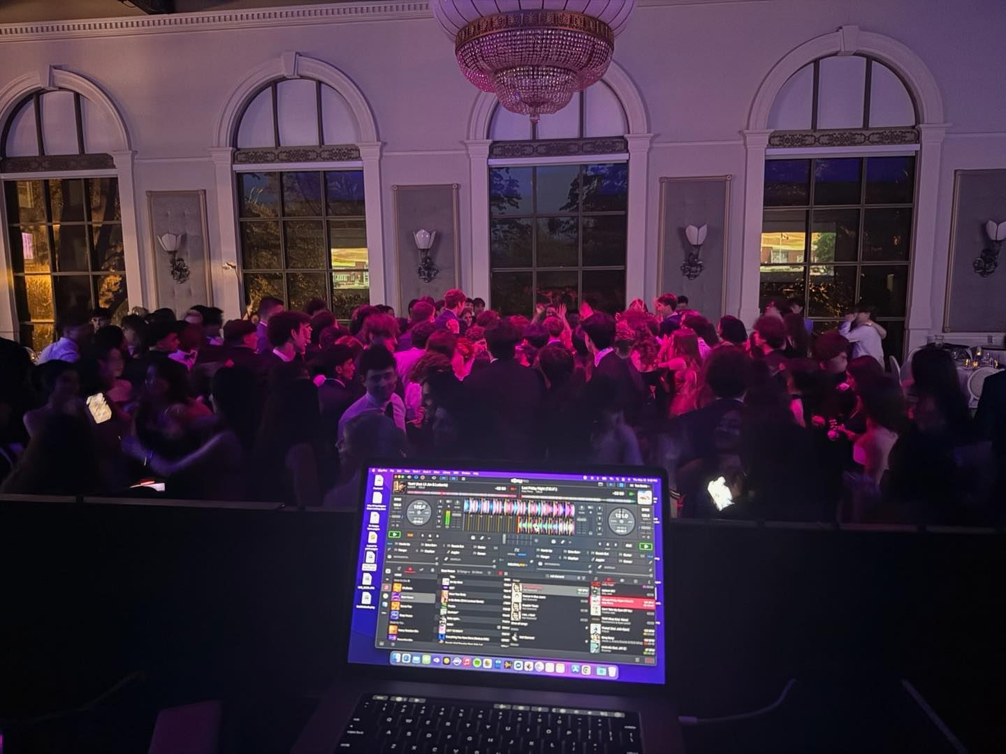PROM NIGHT, DONE RIGHT.
Presswood Entertainment brought the energy, the lights, and the beats that kept this dance floor packed all night long
We don’t do boring. We do unforgettable.
From grand entrances to the last slow song, we’ve got your night covered.