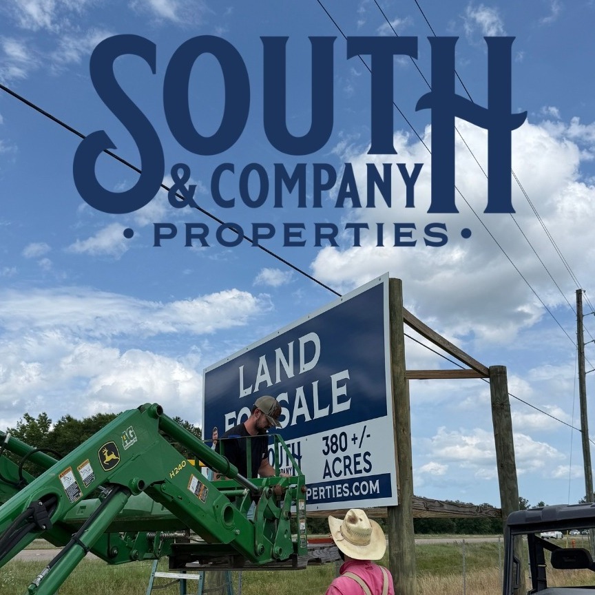380 +/- ACRES FOR SALE IN PERRY COUNTY, MS! CHECK IT OUT.
https://southandcompanyproperties.com/91801-us-hwy-98-beaumont-ms-39423/