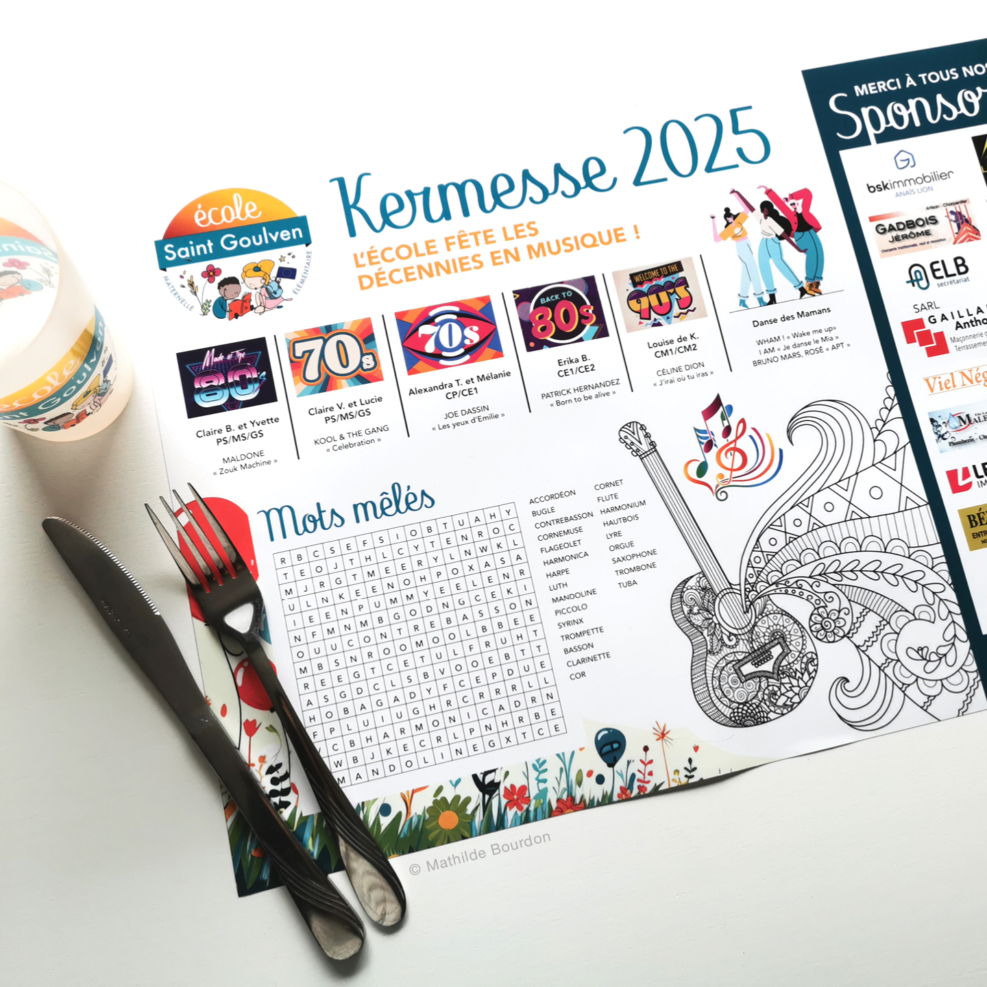 *KERMESSE 2025*
🥳 Ce dimanche 25 mai, c'est la Kermesse de l'école Saint Goulven, organisée par l'Ogec et l' APEL Saint Goulven !
On vous attend nombreux pour applaudir nos jeunes danseurs, manger un morceau et profiter des festivités 🎊
Chaque année, je me réjouis de préparer les supports de communication de ce bel événement familial : bâche, affiches, sets de table... En voici quelques exemples !
Espérons que le soleil soit parmi nous ce week-end ! 🌞🤞
Merci à tous nos sponsors 2025 qui seront à l'honneur sur les 200 sets de table 😎
#instagraphic #ınstaart #graphistefreelancefrance #graphisteillustratrice #communicationvisuelle #kermesse #ecoleprimaire #fetedelecole #communicationgraphique #graphismedesign #identitévisuelle #saintdidier35 #graphicdesigner #graphistebretagne #graphistevitré #graphisterennes