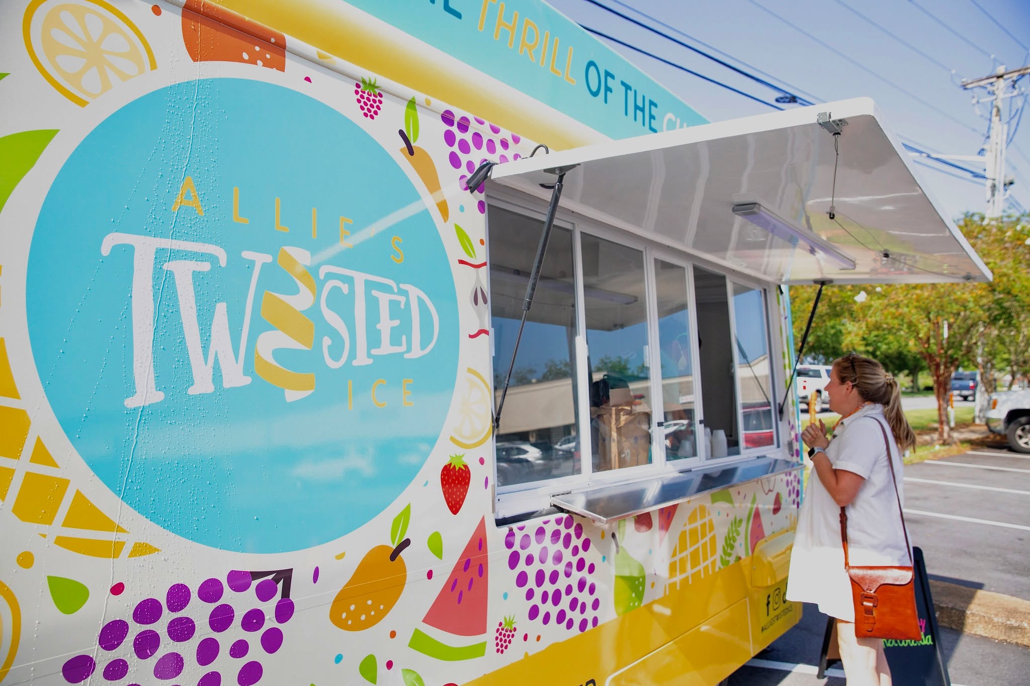 Allie's Twisted Ice, Eastern Shore’s newest food truck, combines the sweet, refreshing taste of all-natural fruit with the satisfying texture of Italian ice and creamy ice cream – giving it a twist! Using premium ingredients such as real fruit puree and real cane sugar, Allie’s Twisted Ice offers a top of the line ice that won’t leave you feeling guilty✨🍋