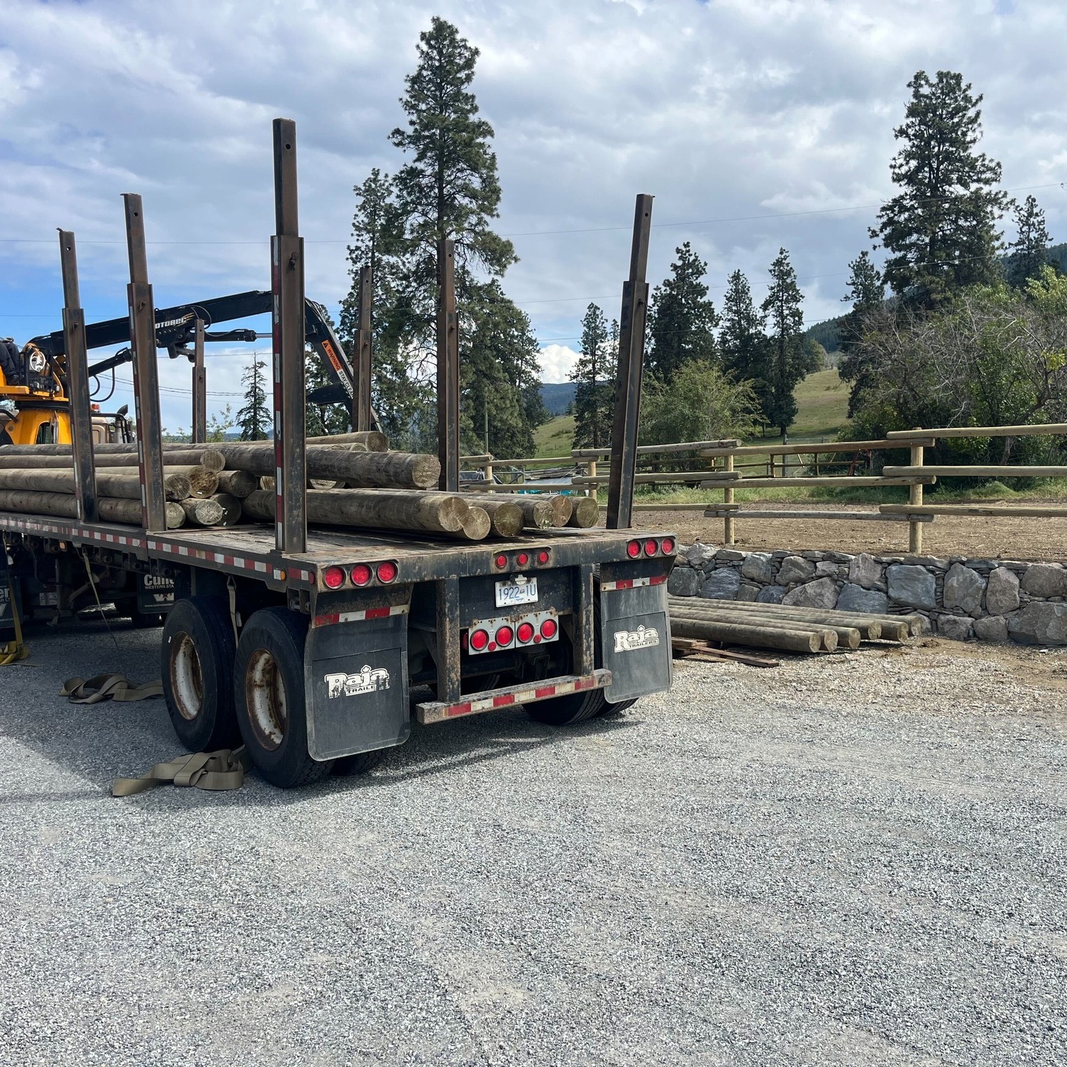 We just had an order of poles delivered and they are ready to go. We’ve got them in stock for whatever you need — arena lighting, area lights, custom-mounted pole service.
If you’ve got a project coming up and need something set up quick, we’ve got the gear and the crew to make it happen. Give us a shout and let’s get it sorted.
#ImageElectricLtd #OkanaganElectrician #PoleMountedService #LightingProjects #VernonBC