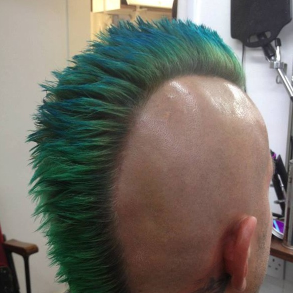 Neat tidy and a beautiful Sea Green
#nationalmohawkday