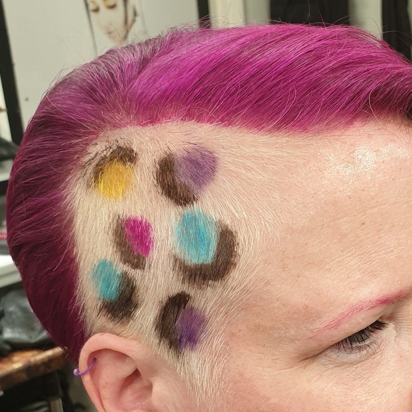 Colour, Colour & Colour! @@manicpanicnyc / Manic Panic
#nationalmohawkday