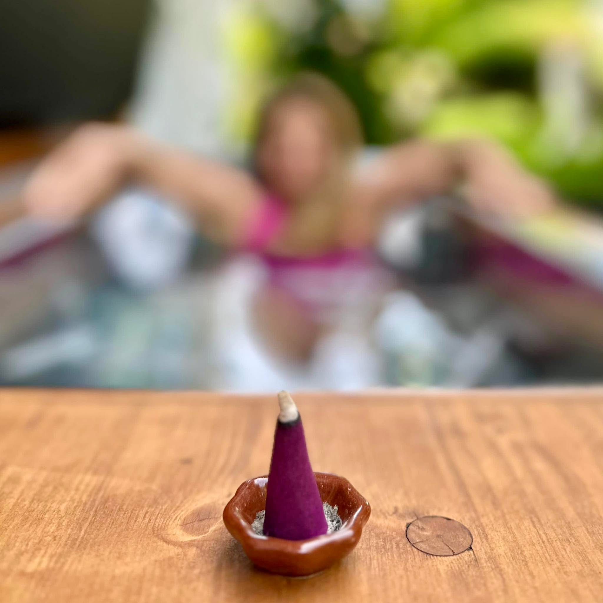 โ๐๐ฐ๐ธ ๐ช๐ฏ๐ค๐ณ๐ฆ๐ฅ๐ช๐ฃ๐ญ๐ฆ ๐บ๐ฐ๐ถ ๐ญ๐ฐ๐ฐ๐ฌ ๐ช๐ฏ 3-๐ฅ๐ฆ๐จ๐ณ๐ฆ๐ฆ ๐ธ๐ข๐ต๐ฆ๐ณ!โ she wrote, attaching the photo sheโd just shot of me earlier that morning.
There I was, fully immersed from toes to dรฉcolletรฉ in the professional ice tub set in her garden. The water was ass-cold (i name it as i felt it), shards of ice drifting around. But youโd never suspect it from my face: a wide, euphoric grin, the kind usually 4-year-olds have on a sugar high. I had just hit the 3-minute mark, and I looked apparently incredible.
๐๐ฆ๐ข๐ญ๐ญ๐บ? Sheโs sweet to say that. But sheโs my friend โ and as one, sheโs obviously biased.
โ๐๐ฉ๐ช๐ด ๐ด๐ฉ๐ฐ๐ถ๐ญ๐ฅ ๐ฃ๐ฆ ๐ข ๐ฃ๐ช๐ญ๐ญ๐ฃ๐ฐ๐ข๐ณ๐ฅ ๐ง๐ฐ๐ณ ๐ด๐ต๐ณ๐ฆ๐ฏ๐จ๐ต๐ฉ, ๐ฃ๐ฆ๐ข๐ถ๐ต๐บ, ๐ข๐ฏ๐ฅ ๐ณ๐ฆ๐ด๐ช๐ญ๐ช๐ฆ๐ฏ๐ค๐ฆ!โ she followed up.
Oh come ๐ฐ๐ฏ, Inka. Thatโs enough. I hadnโt even saved the photo to my camera roll. Iโd forgotten about it.
Until yesterday, at a dinner party at a mutual friendโs, she brought it up again. How many people sheโd sent the picture to. How they felt inspired. Moved. Motivated.
โ๐๐ฉ๐บ ๐ฉ๐ข๐ท๐ฆ๐ฏโ๐ต ๐บ๐ฐ๐ถ ๐ฑ๐ฐ๐ด๐ต๐ฆ๐ฅ ๐ช๐ต?!โ she asked, this time pressing.
โ๐ ๐ฐ๐ถ ๐ฎ๐ถ๐ด๐ต. ๐๐ฉ๐ช๐ด ๐ช๐ด ๐ช๐ฏ๐ค๐ณ๐ฆ๐ฅ๐ช๐ฃ๐ญ๐ฆ.โ
Hm.
Maybe Iโll post it. And maybe while at it, I should also explore my first reaction: that gut-level refusal to believe her. The immediate dismissal of the compliment, to shrink my own achievement.
And I wonder: ๐๐๐ฎ?
_____
Thank you, Katarina Giger for doing this to me.
PS. This is not the picture in question.