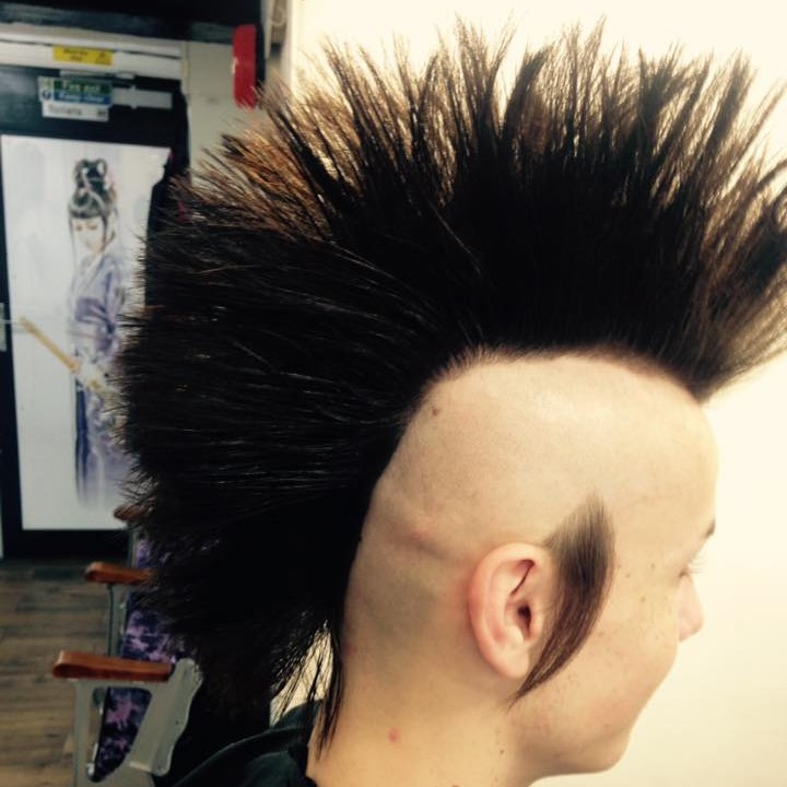 Now we are talkin' time to get a bit of length in!
#nationalmohawkday