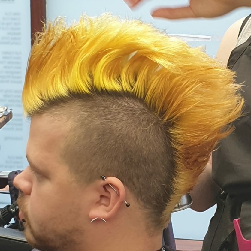 This ones got movement in it's style!
#nationalmohawkday