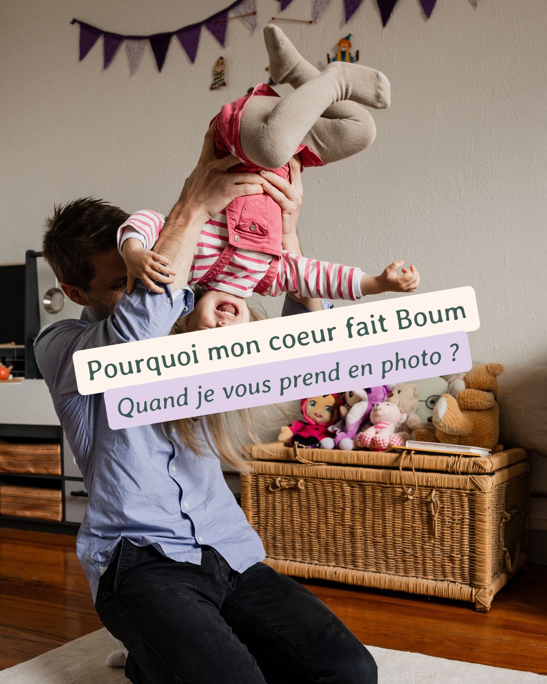 💛 Pourquoi mon petit cœur s’emballe quand je travaille pour vous !
Photographier les familles dans leur quotidien, c’est une histoire de liens, de vérité, de traces à laisser. Je ne prends pas juste des photos. Je documente ce qui vous rend uniques.
Je capture des détails que vous ne voyez plus… et qui vous émeuvent quand vous les retrouvez.
Parce que la vie passe vite, parce que la banalité est précieuse, par ce que célébrer la joie d’être ensemble c’est merveilleux !
Et que ce qui vous semble banal aujourd’hui vous paraîtra précieux demain.
📸 Et vous, qu’aimeriez-vous garder précieusement pour ne jamais l’oublier ?
Dites-le-moi en commentaire
#photographefamille #souvenirsdenfance #photosdevie #photographiedocumentaire #familleheureuse #mamanécolo #photographetoulouse #albumphoto #vacancesenfamille #momentsdoux #parentalité