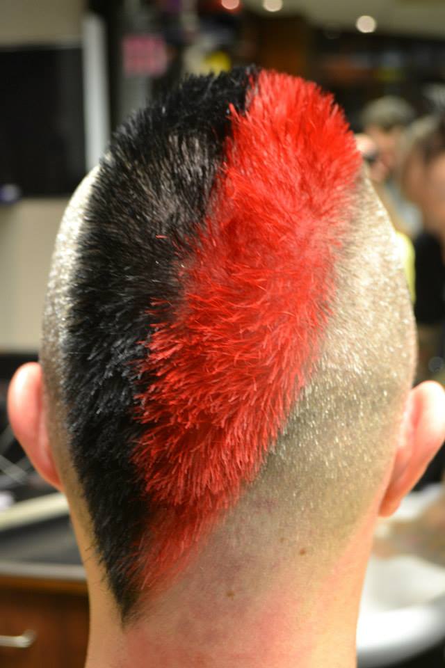 Off-centre half/half stripe & cut!
#nationalmohawkday