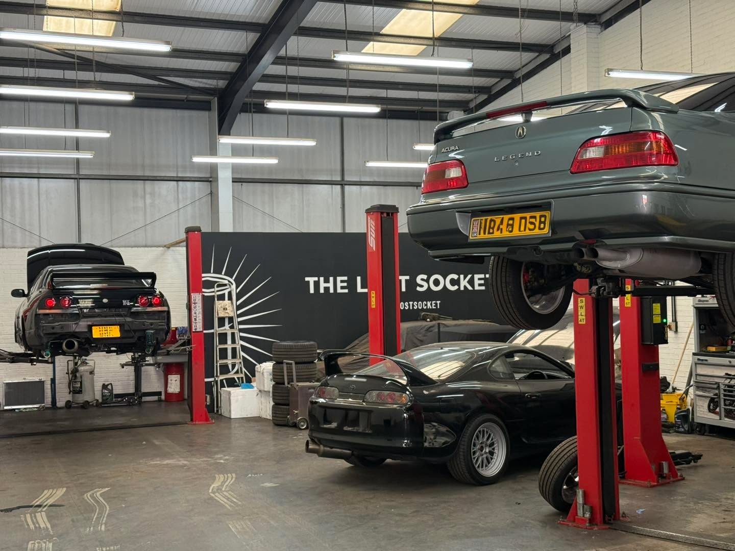 Proper 90s royalty in the shop today at The Lost Socket:
• Nissan Skyline GT-R R33 – Godzilla’s in for some tender loving fettling
• Toyota Supra Mk4 (A80) – Still stealing hearts (and probably some traction)
• Honda/Acura Legend Coupe – VIP energy, smooth as you like
We’re all about iconic motors with a story to tell.
And yes, we might share more pics of the GT-R… but only if you behave yourselves. No shouting, no running, and hands off the biscuit tin.
#TheLostSocket #R33GTR #ToyotaSupra #AcuraLegend #JDMIcons #hondalegend #GodzillaInTheWorkshop #RetroGarage #CarCulture #BoostLife #WarwickGarage #toyota #toyotasupra #Nissan #nissangtr #nissangtrlovers