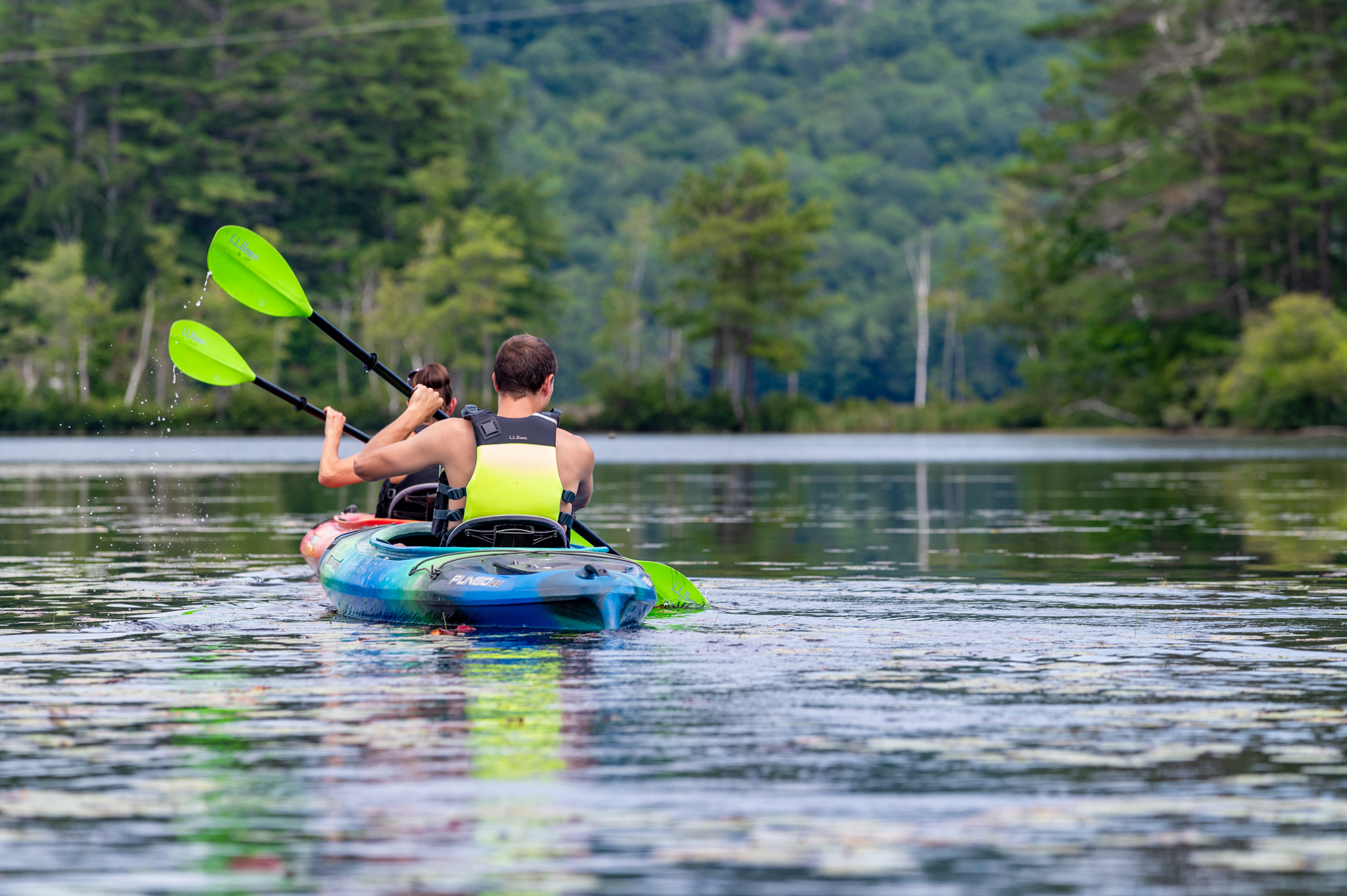 If you're planning a summer getaway to the Sunday River region, it might also be the perfect time to explore real estate. Whether you're dreaming of a slopeside ski home, a cozy cabin in the woods, or a year-round mountain retreat, combining house hunting with your vacation can be both fun and productive — if you do it right.
Head to the Agent Advice link in bio for our tips for house hunting on vacation.