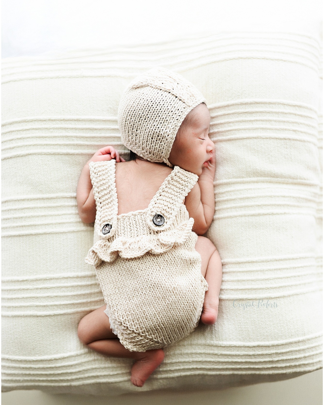 Natural moments, no props needed. ❤
#LumbertonTxPhotographer #NaturalNewbornPhotography #NoPropsJustBaby #LumbertonTxBabyPhotographer #AuthenticBabyMoments #BabyLedPhotography #LumbertonLifestylePhotographer #MinimalNewbornPhotography #NewbornPhotographer