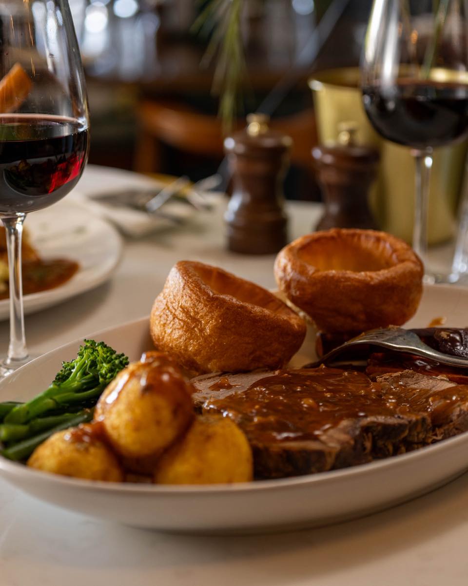 Put the oven mitts down this Sunday — we’ve got the cooking covered! 🍽️🔥
Join us for a Sunday roast you won’t want to miss.
Good food, great company, no washing up. 😉
#SundayRoast #NoCookingRequired #JoinUs