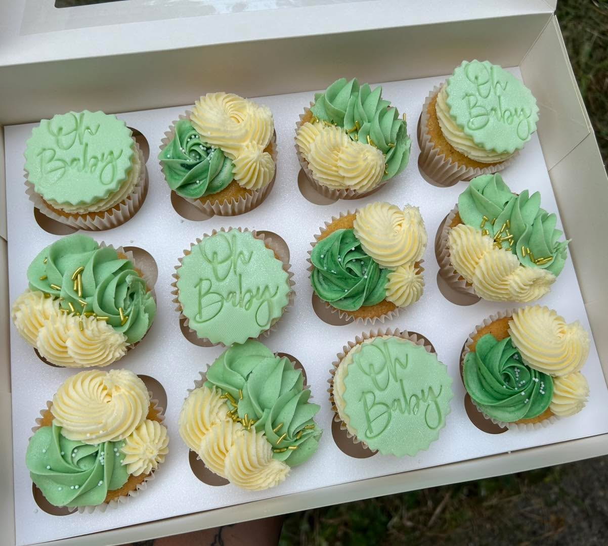 Super cute baby shower cupcakes
#babyshower #babyshowercupcakes #babyshowercake #babycakes #babycupcakes #babygirlcupcakes #girlbabyshowercake #girlycupcakes #prettycupcakes #pretty #cute #yummy #pink #prettyinpink #hampshire #southampton #eastleigh #chandlersford #romsey #mariascakesandbakes