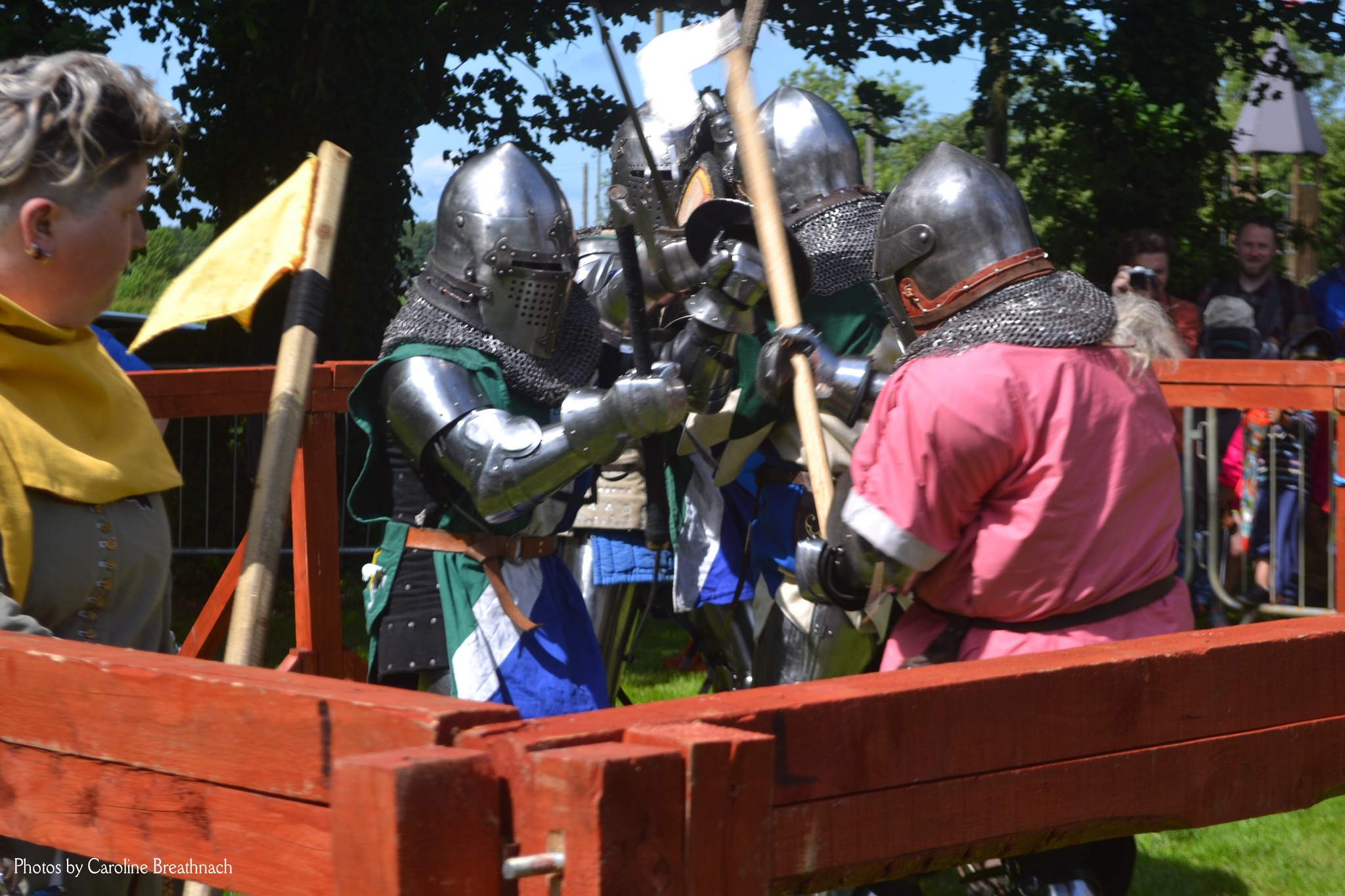 A massive thank you to all who helped out at Timahoe this weekend, it wouldn't have been possible to have such great fights without you all, Thank you Timahoe Heritage Festival for having us and most of all thank you to everyone who came to watch and cheer us on. We're already looking forward to next year.