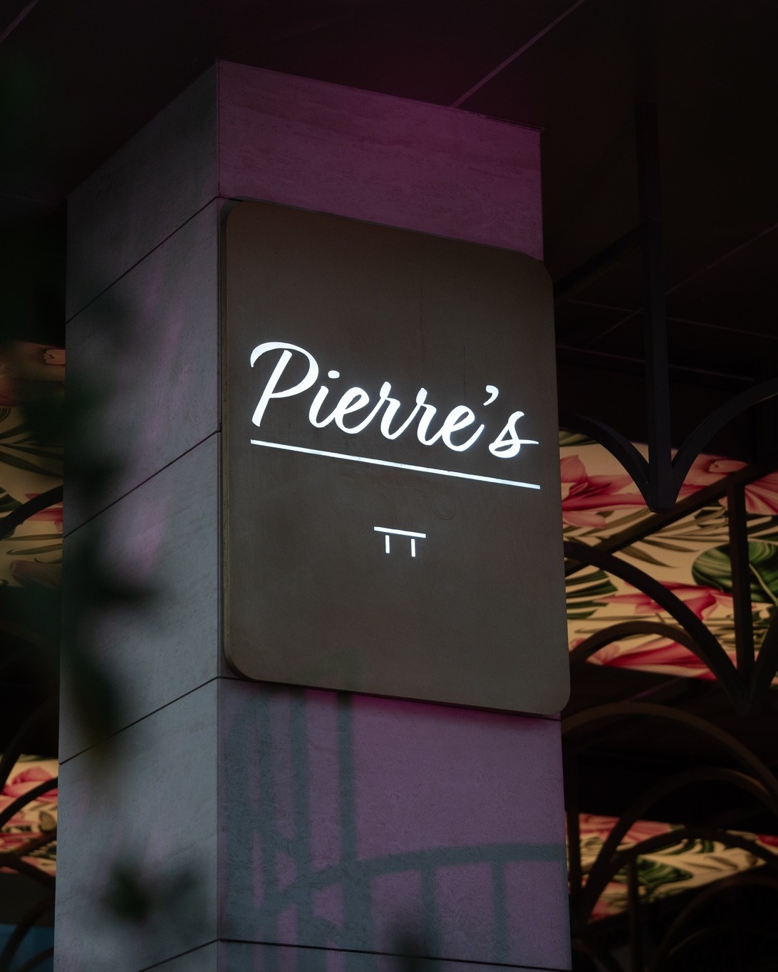 Where time slows down and flavours take centre stage.
For more information and bookings, please visit pierresdubai.com or call us at +971565256669
#PierresDubai #GaultMillauUAE #DubaiDining #DubaiFoodie #MichelinStar #MichelinGuide #LuxuryDining #FrenchCuisine #DubaiRestaurants #PierreGagnaire #FineDiningDubai #DubaiEats #DubaiFood #DubaiLifestyle #FoodieDubai #GastronomyDubai