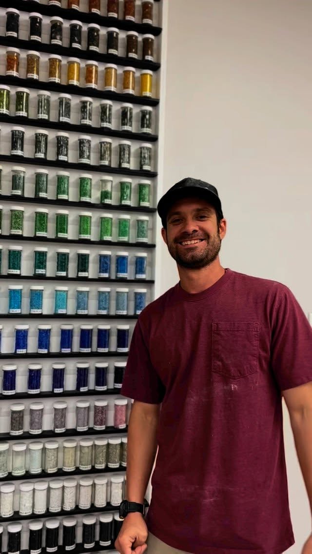 Talking about aggregates with Blake🗣️
Watch this video to learn more📲
Looking to do some terrazzo work?
Get in contact with us through the link in our bio📥
#terrazzo #terrazzoflooring #terrazzofloor #terrazzocompany #interiordesign #terrazzodesign #construction #terrazzocontractor #womenowned #southerncalifornia