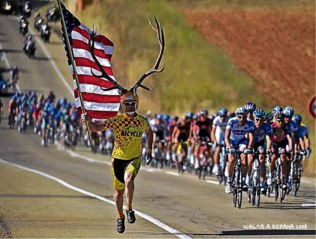 Santa's leading the pack with his rack n ride!