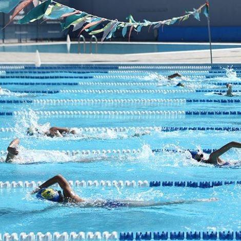 📍 Ημέρες Θάλασσας 2025 – Σάββατο 7 & Κυριακή 8 Ιουνίου
Η γιορτή φτάνει στην κορύφωσή της με ένα διήμερο γεμάτο εμπειρίες!
Συναυλίες, εκθέσεις, ξεναγήσεις, δράσεις για παιδιά και μεγάλους – όλα με φόντο τη θάλασσα του Πειραιά!
🎯 Δείτε το πρόγραμμα & επιλέξτε πού θα είστε το Σαββατοκύριακο:
🛟 Σάββατο 7/6
🕙 10:00 – 16:00 | 6η Σκυταλοδρομία Αγάπης «Βασίλης Τοκάκης»
📍 Κολυμβητήριο Βοτσαλάκια
Δηλώσεις: https://forms.gle/KTrkBPPDEnfrvDtw9
🕚 11:00 – 12:00 | Ξενάγηση στο Ναυτικό Μουσείο Ελλάδος
📍 Ακτή Θεμιστοκλέους
📞 Απαραίτητη κράτηση: 2104516264
🕠 17:30 & 19:30 | Ξενάγηση εν πλω στις ακτές του Πειραιά
📍 Αναχώρηση από Πλ. Αλεξάνδρας
🕢 19:30 | 50 Χρόνια από τον θάνατο του Νίκου Καββαδία
📍 Φουαγέ Δημοτικού Θεάτρου
🕗 20:00 | Γλέντι στο Κύμα – Τελετή Λήξης
📍 Όρμος Αφροδίτης
🎶 Με τον Νίκο Οικονομίδη & την Κυριακή Σπανού
🎉 Κυριακή 8/6
🕘 09:00 – 13:00 | Υποβρύχιος & Παράκτιος Καθαρισμός
📍 Ακτή Κανελλοπούλου & Όρμος Αφροδίτης
🕙 10:00 – 14:00 | Έκθεση Κλασικού Αυτοκινήτου & Έργων Ε.Ε.Ε.ΕΚ.
📍 Πλατεία Παπανικολή, Μαρίνα Ζέας
🕚 11:00 | Θαλάσσια Περιπέτεια – Εξερεύνηση σωστικών μέσων
📍 Πλοία της Minoan Lines (πύλη Ε2)
📞 Συμμετοχές: 210 4186062 / info@elint.org.gr
🕥 10:30 & 12:30 | Ξενάγηση εν πλω στις ακτές του Πειραιά
📍 Αναχώρηση από Πλ. Αλεξάνδρας
🕢 19:30 | Μελωδίες της Θάλασσας
📍 Όρμος Αφροδίτης
🕗 20:00 | Χοροί της Θάλασσας
📍 Πλατεία Παπανικολή, Μαρίνα Ζέας
👉 Στο πλαίσιο της Πράξης «Τουριστική Προβολή Δήμου Πειραιά» του Προγράμματος «Αττική 2021-2027»
👉 Διοργάνωση: ΠΕΙΡΑΙΑΣ ΣΥΝ ΜΟΝΟΠΡΟΣΩΠΗ Α.Ε. / Διεύθυνση Εξωστρέφειας, Ευρωπαϊκών Προγραμμάτων & Τουρισμού Δήμου Πειραιά
👉 Χρηματοδότηση: Ο.Χ.Ε. Δήμου Πειραιά από πόρους του Ε.Π. «Αττική 2021-2027», ΕΣΠΑ 2021-2027
📌 Όλες οι εκδηλώσεις είναι δωρεάν
📲 Δείτε το αναλυτικό πρόγραμμα στο: www.imeresthalassas.gr
📸 Ακολουθήστε μας για καθημερινό περιεχόμενο & κάλυψη εκδηλώσεων!
#ΟΧΕΒΑΑΠειραιά #δήμος_πειραιά #ππαττικής #πάμεπειραιά #ημέρεςθάλασσας #πειραιάς #piraeus #destinationpiraeus #ΕργοΕΣΠΑ #ΕΣΠΑ #ΕΣΠΑ2127
#imeresthalassas2025 #ΠάμεΠειραιά #DestinationPiraeus #ΔήμοςΠειραιά #Piraeus
#ΠάμεΠειραιά #ΗμέρεςΘάλασσας #PamePirea #ImeresThalassas