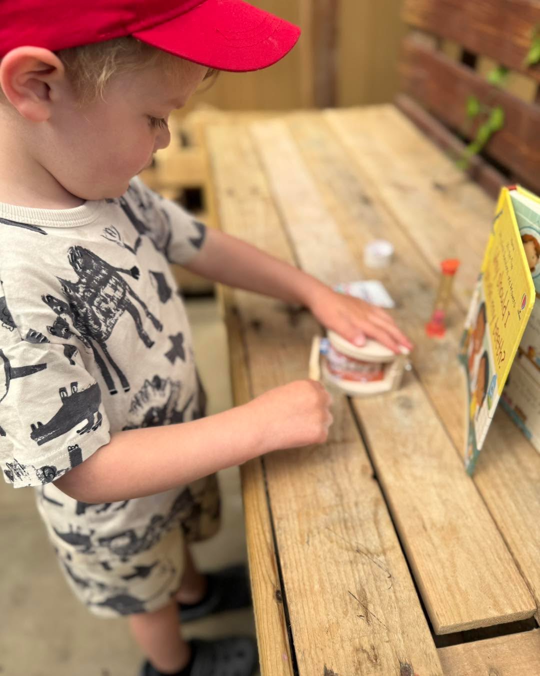 ๐ ๐ฆท๐ชฅ National Smile Month ๐ชฅ๐ฆท ๐
Today is the end of National Smile Month.
We have been learning the importance of good oral health, enjoying different activities learning how to clean our teeth.
#brushyourteeth #oralhealth #learningthroughexperience #learningthroughbooks #nationalsmilemonth
#eyfs #healthandselfcare #smile