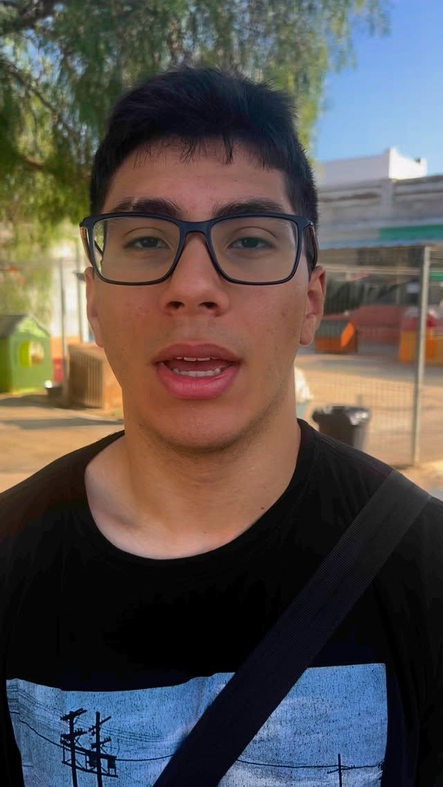 Giving back matters. Through Community Learning hours, our students volunteer with organizations across Valencia, gaining real-world experience while making a meaningful impact.