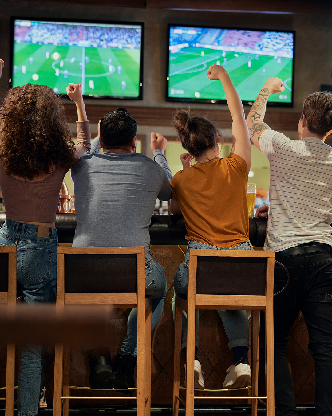 Pub Energy - mates, sport, and beers flying
Four mates. Three screens. One beer that gets the cheer.
Whatever the score, make it Official.
#OfficialBeerCo #PubVibes #GameDayBeers #DrinkOfficial #AussieBeer #CheersToThat #BeerAndSport #OfficiallyGood #GoldCoastBrews #CraftNotComplicated #FootyAndFrothies